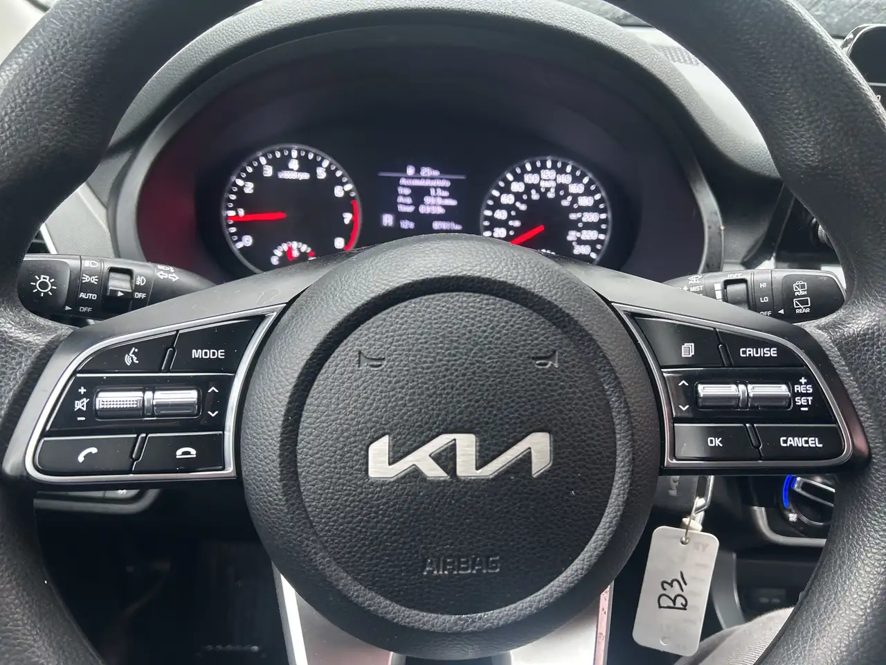 Kia Seltos снимка Kia Seltos