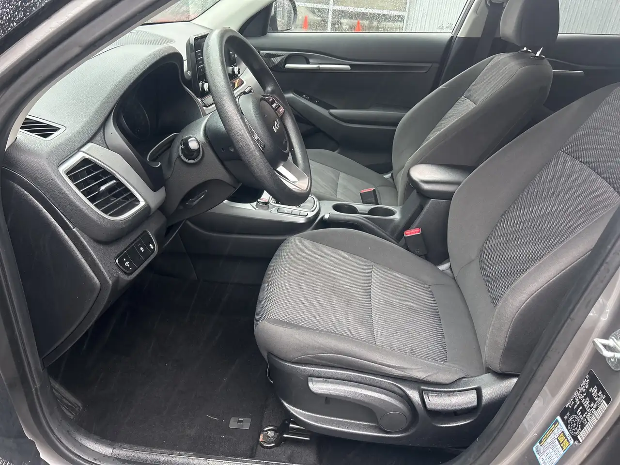Kia Seltos снимка Kia Seltos