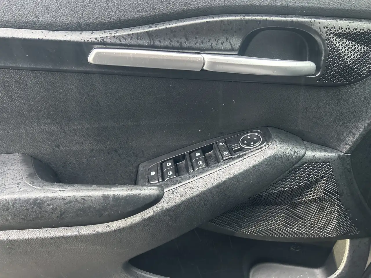 Kia Seltos снимка Kia Seltos