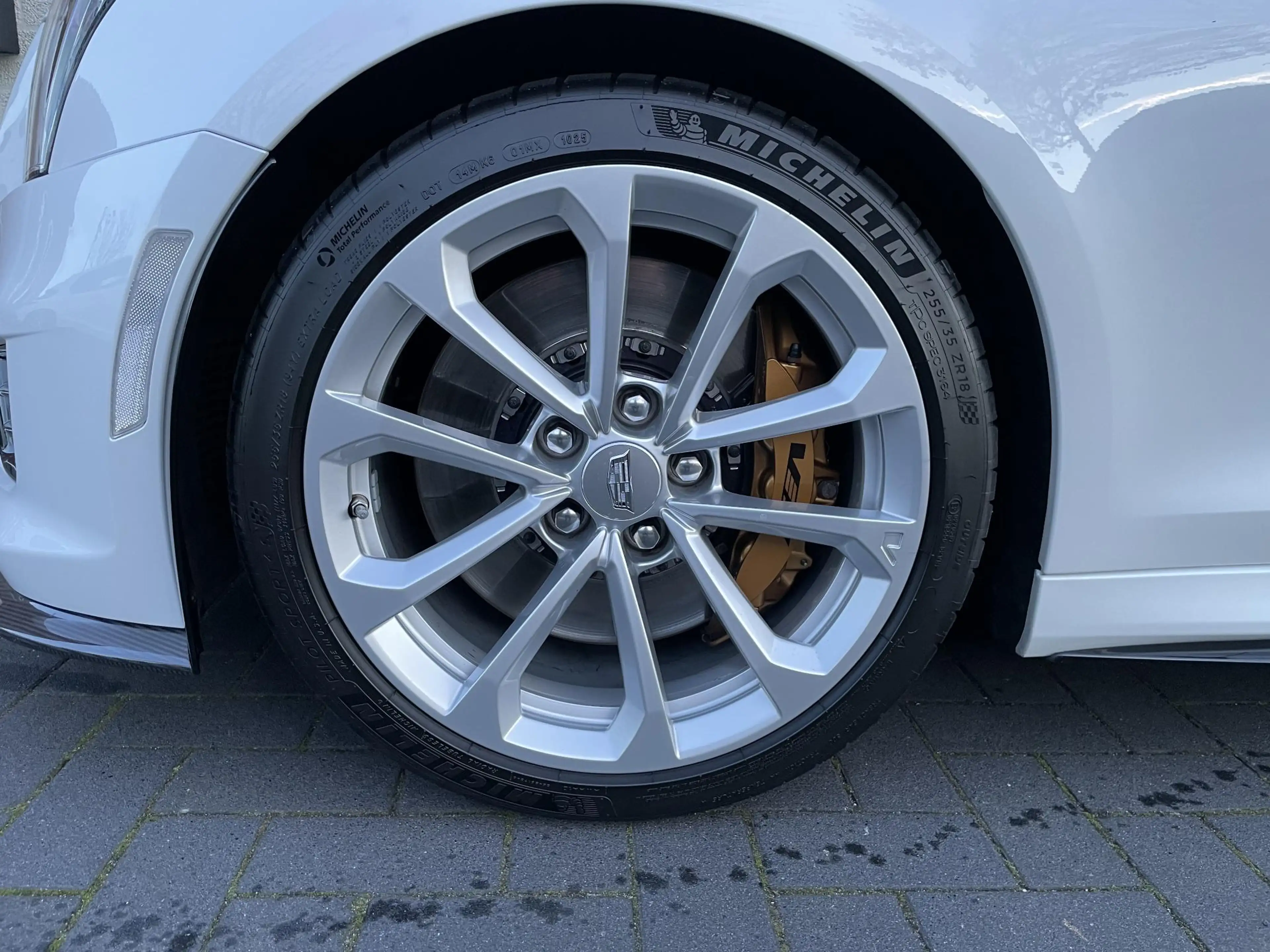 Cadillac ATS Coupé 3.6 V-Series Twin Turbo Track Performance Pa — photo 9