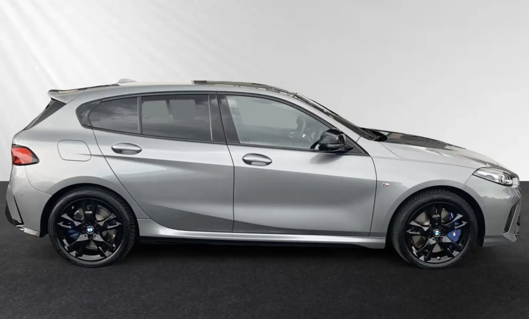 BMW 135 M135iA xDrive Gris - 2