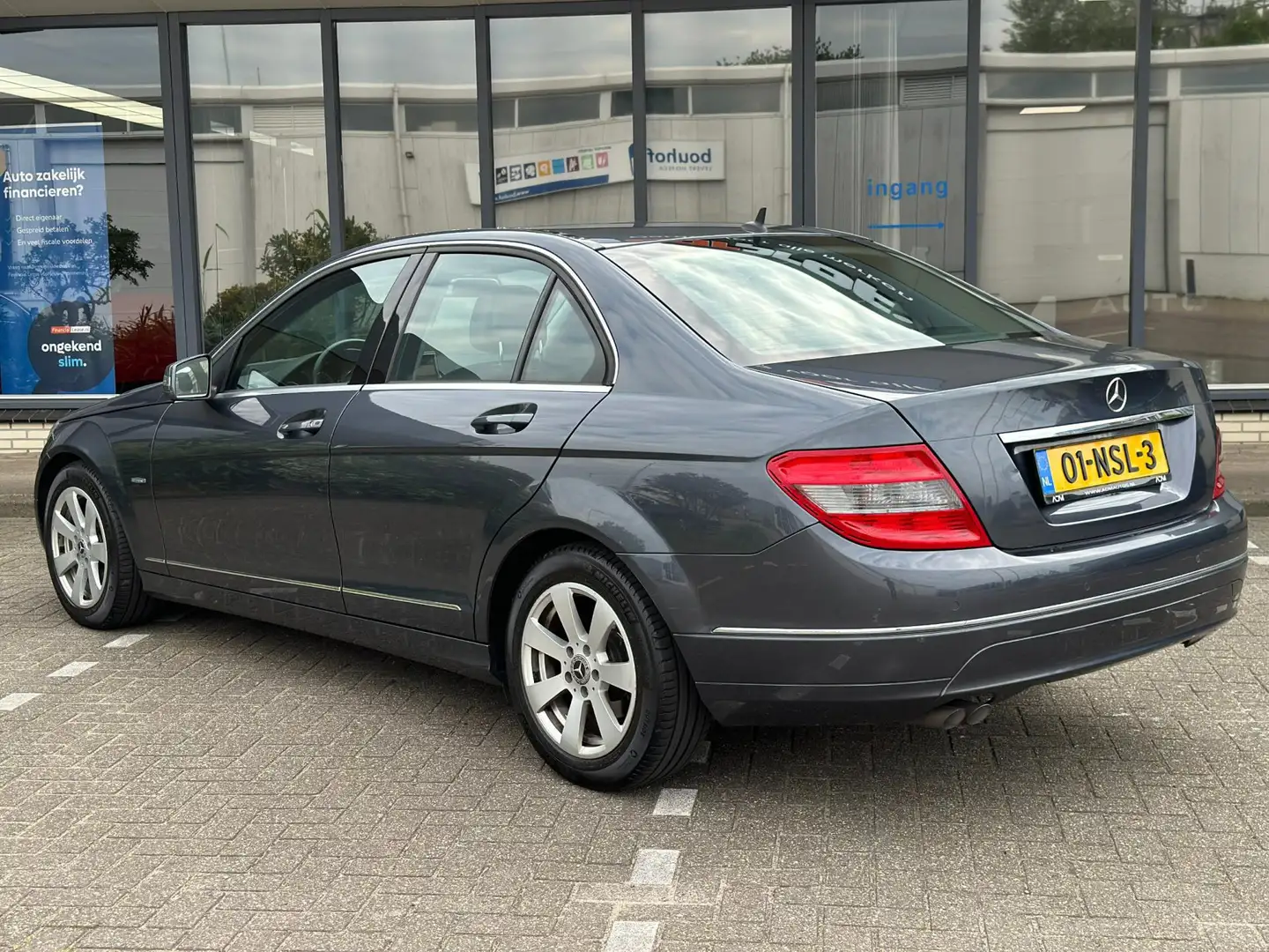 Mercedes-Benz C 180 CDI BlueEFFICIENCY Business Class Avantgarde Grijs - 2