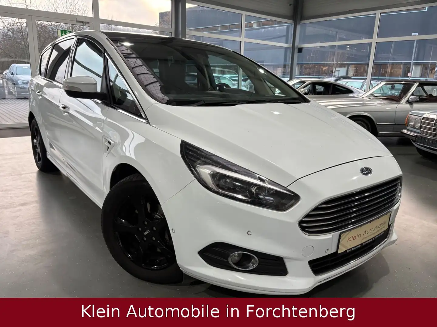 Ford S-Max Titanium Aut. Navi LED Pano ACC AHK Weiß - 1