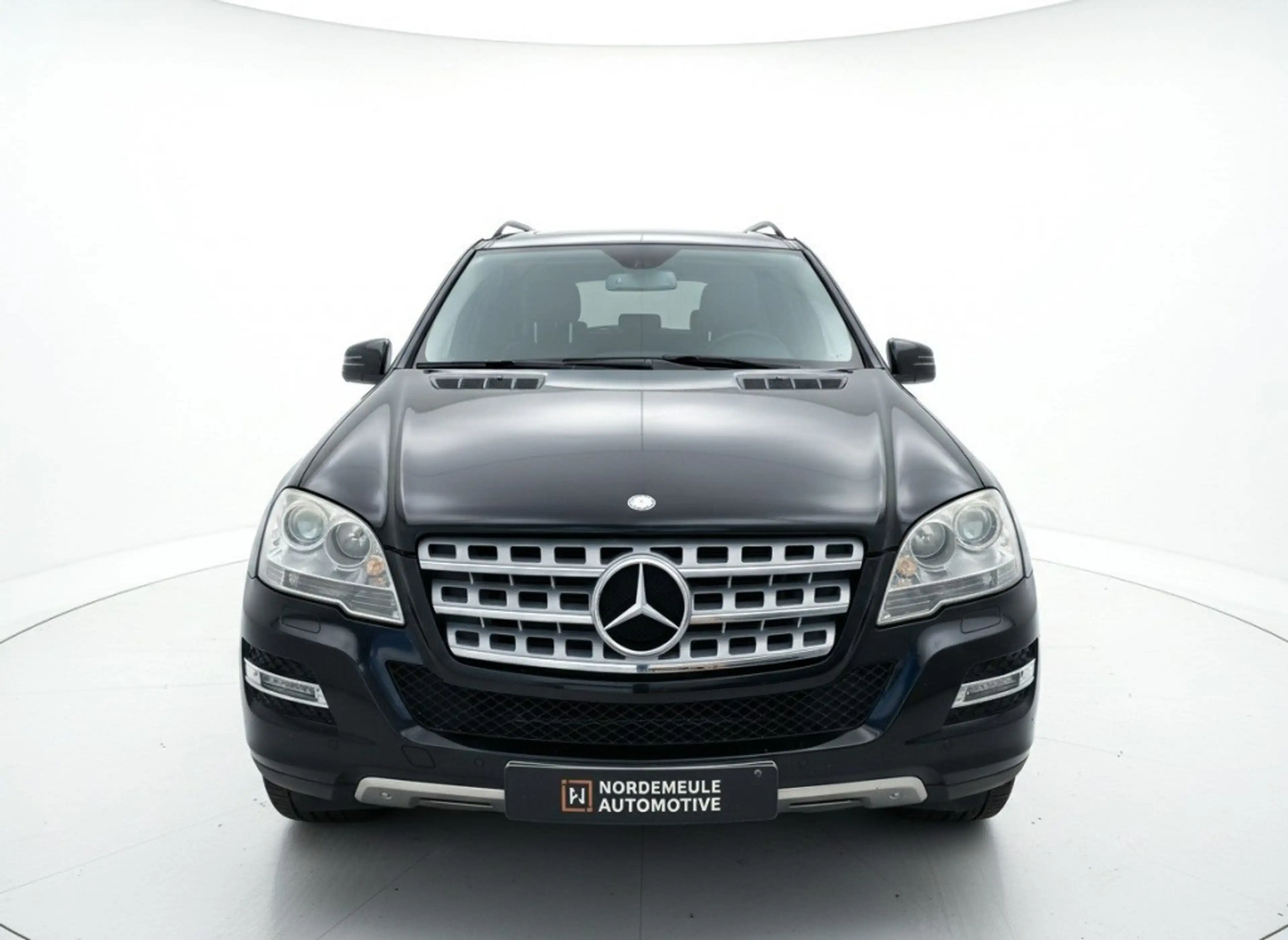 Mercedes-Benz ML 500 500 Dealeronderhouden, Camera, Cruise, Trekhaak — photo 2
