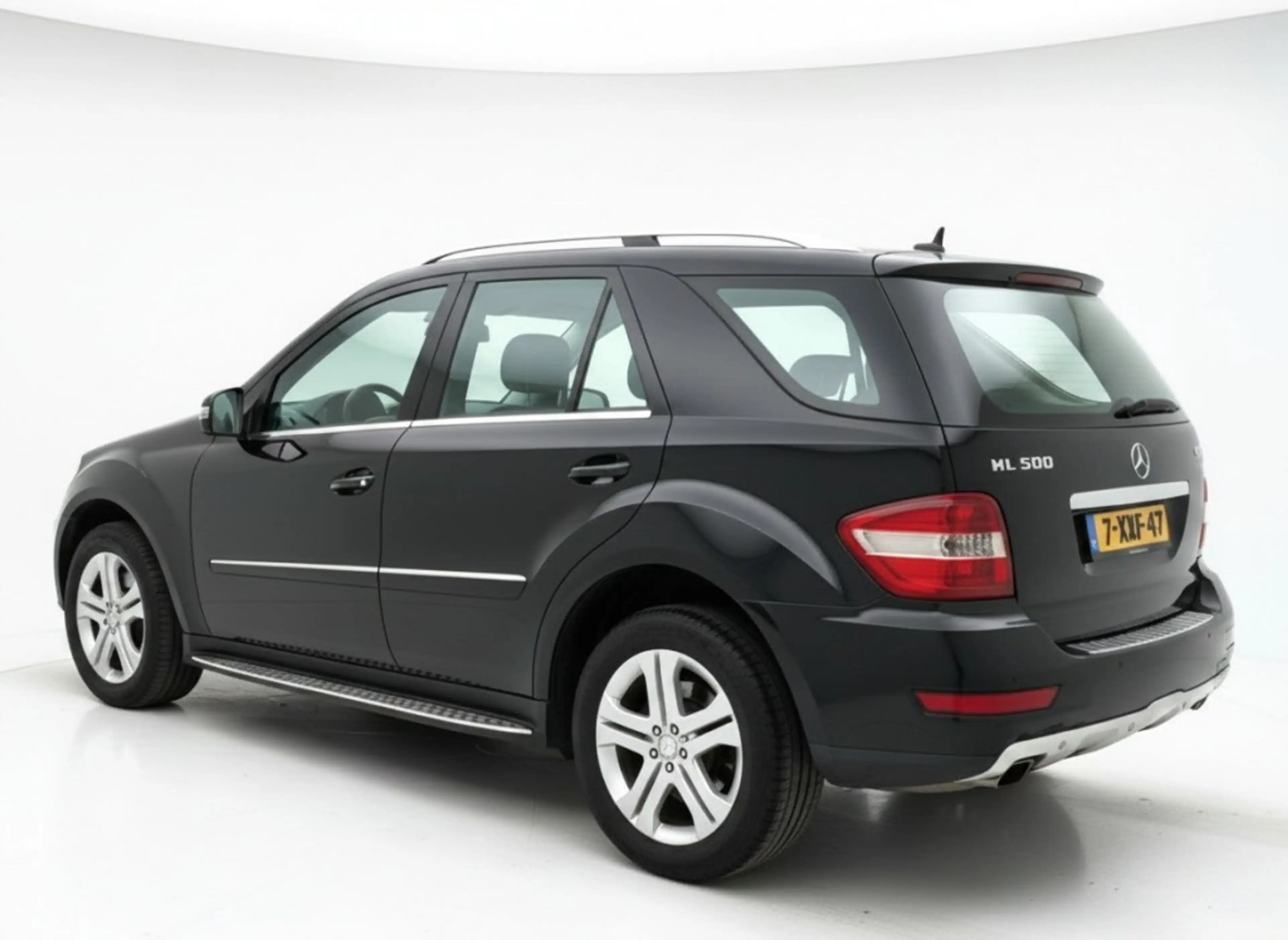 Mercedes-Benz ML 500 500 Dealeronderhouden, Camera, Cruise, Trekhaak — photo 8