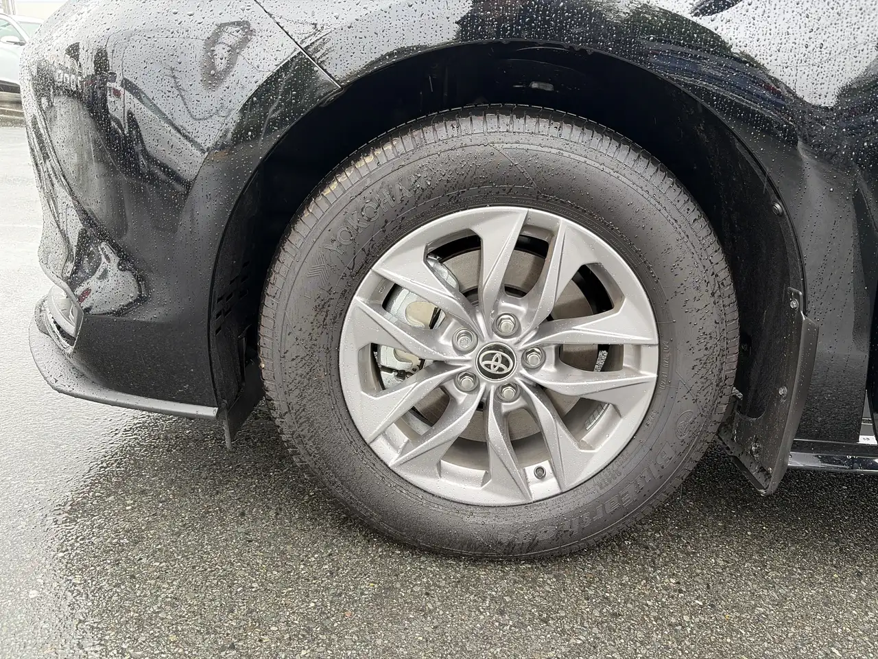 Toyota Sienna снимка Toyota Sienna