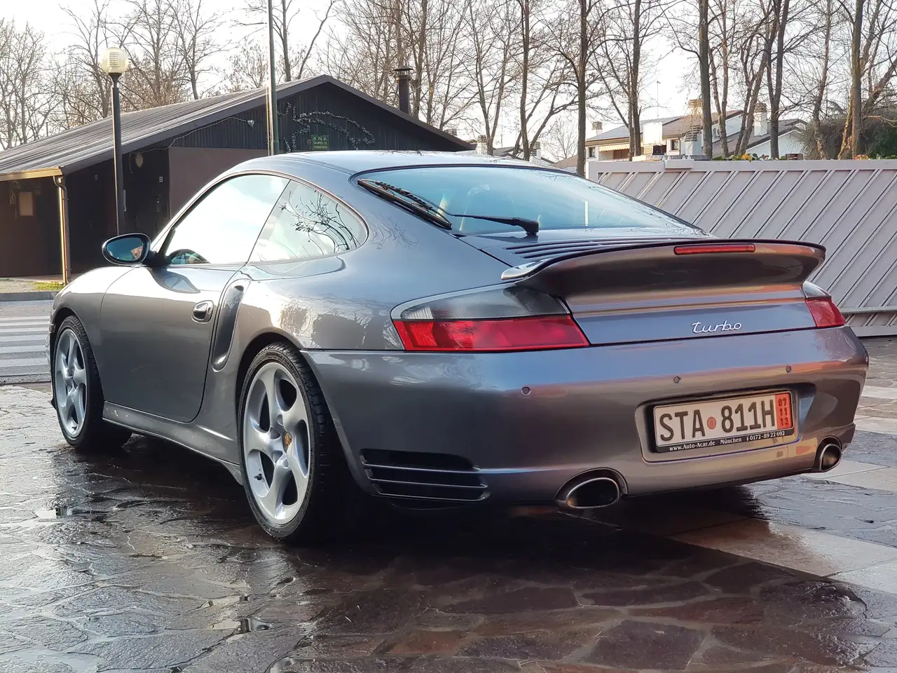 Porsche 996 911 Coupe 3.6 Turbo Motorshow Exclusive, foto 2