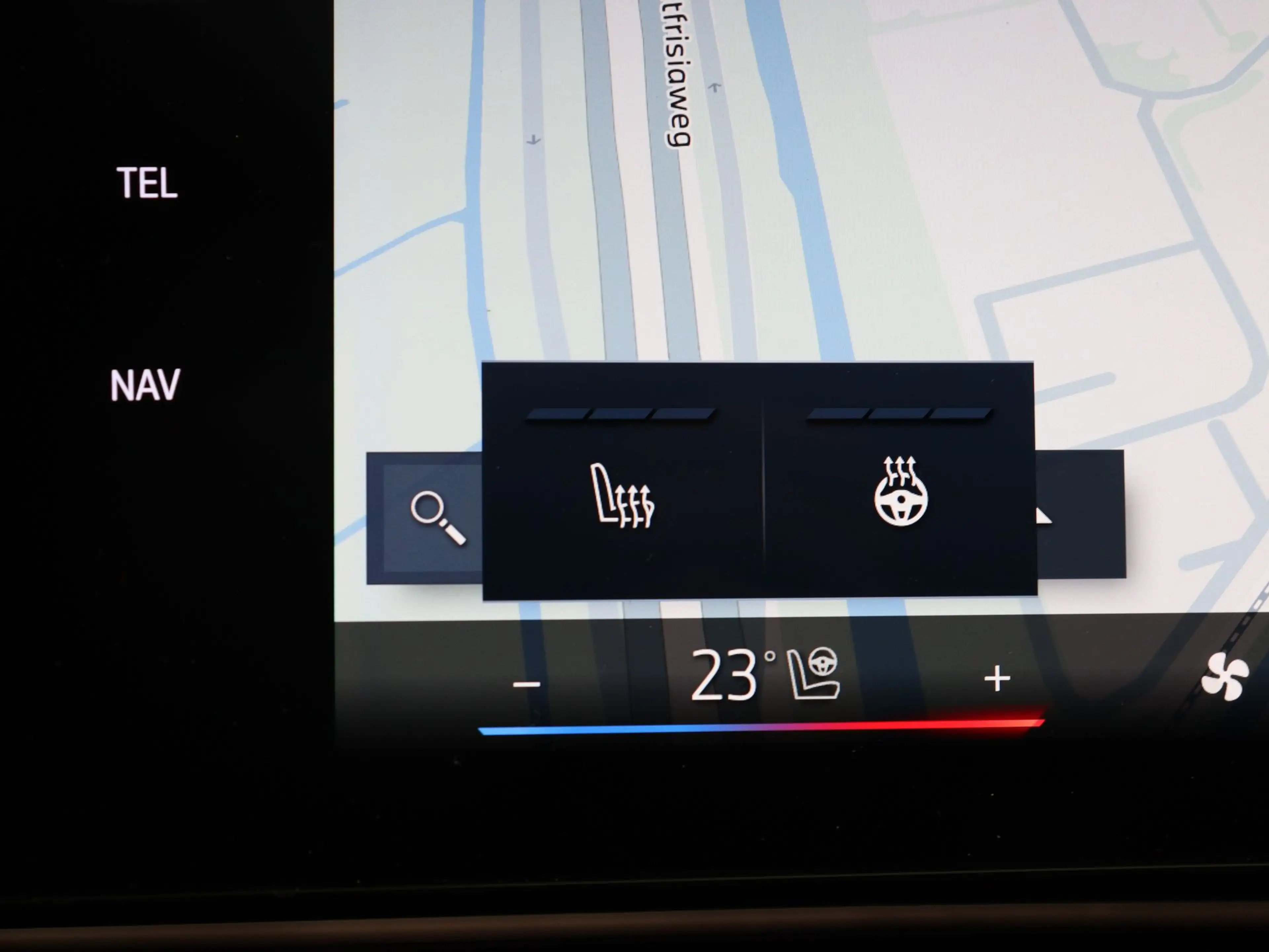 BMW iX2 eDrive20 67 kWh M Sport Edition — photo 13