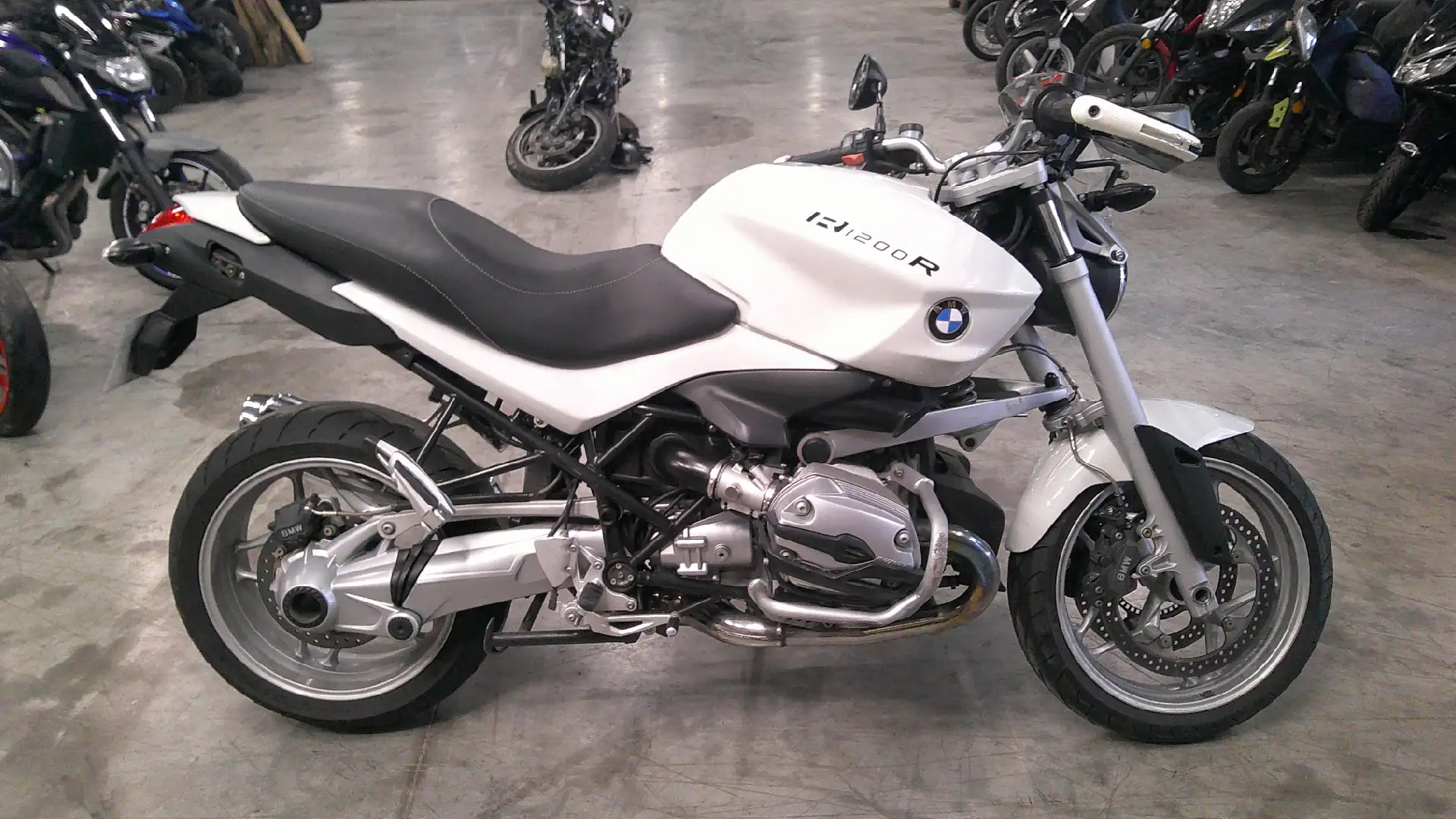BMW R 1200 R - 1