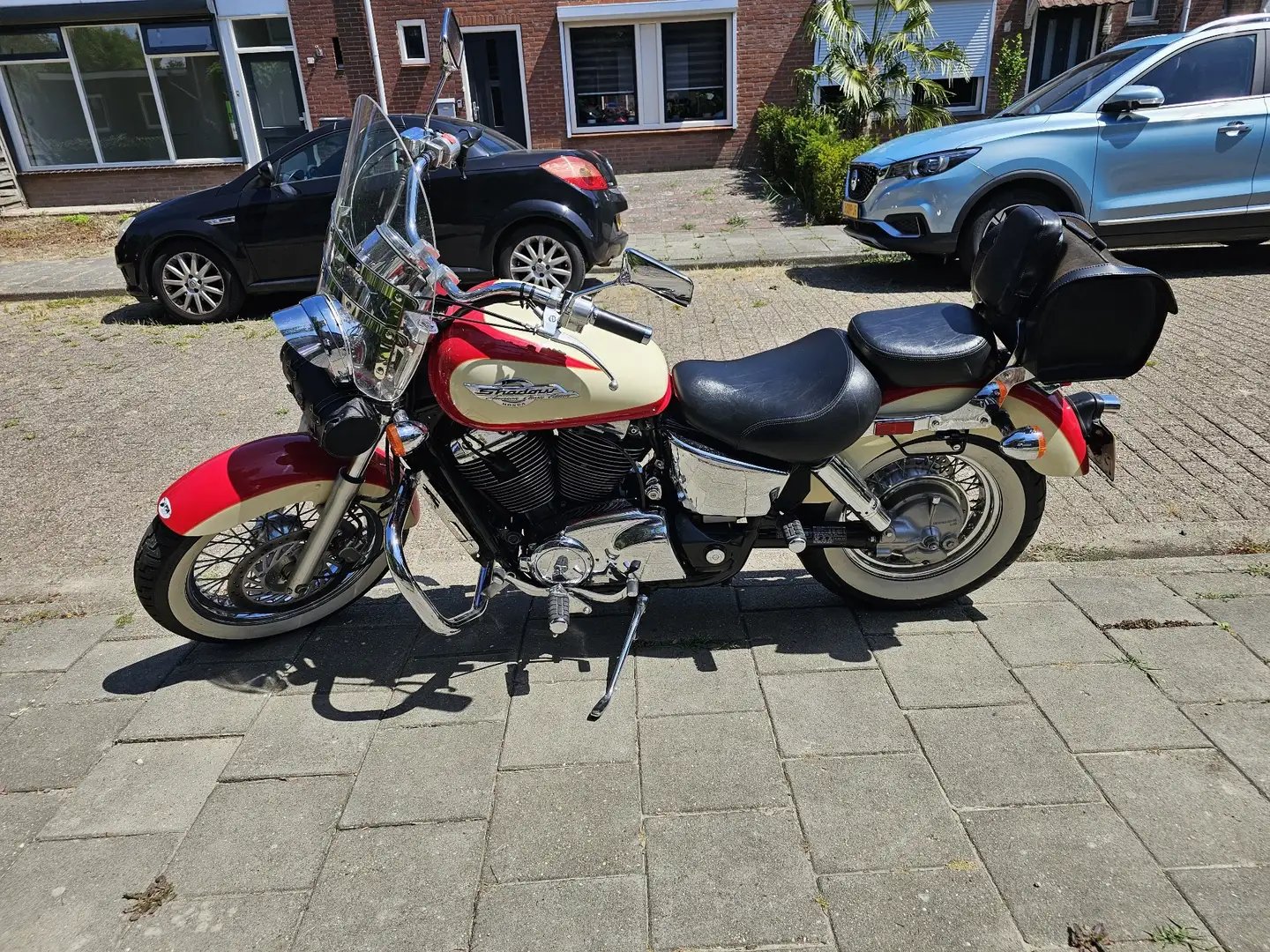 Honda VT 1100 Honda Shadow VT1100 C2 Rood - 1