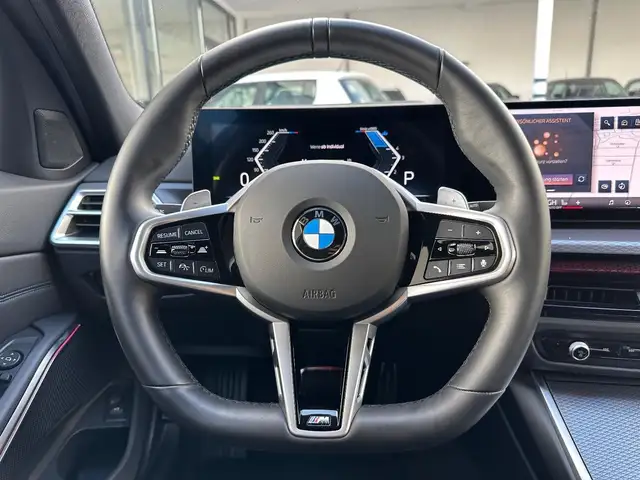BMW 3 Series view 7