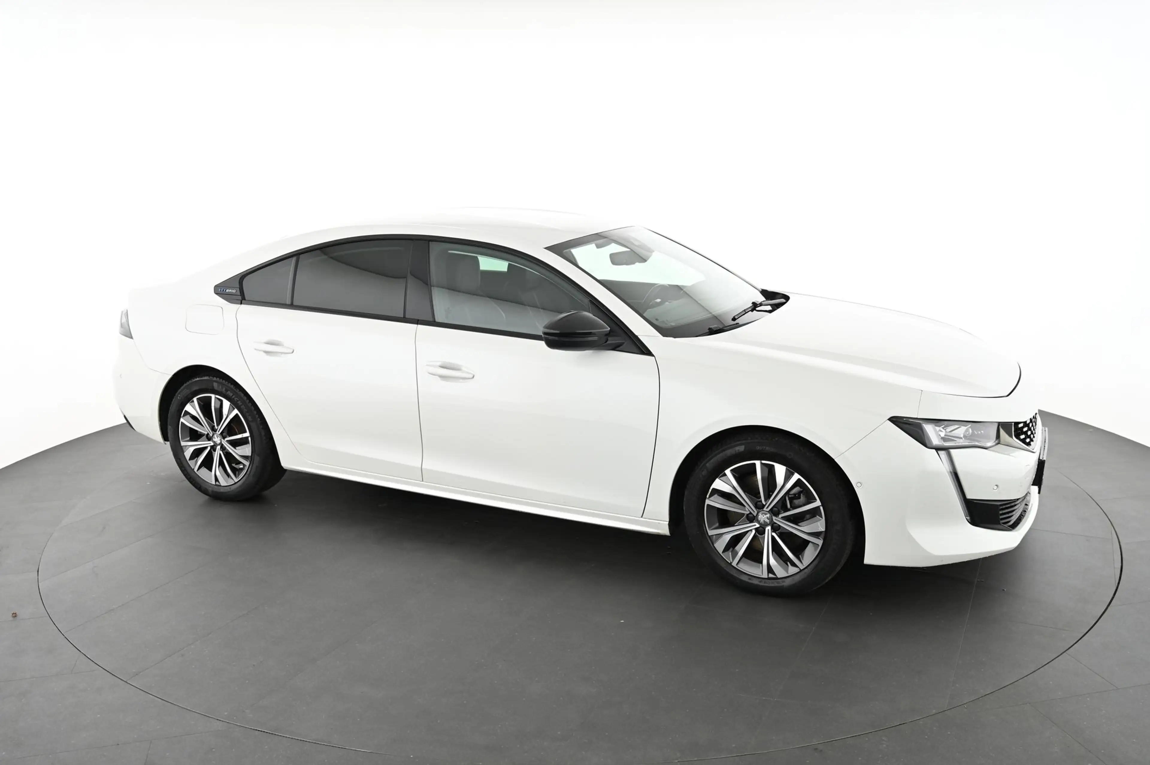 Peugeot 508 Hybrid 225 Allure Pack Puretech/El 225 EAT8 HA Pi — photo 8