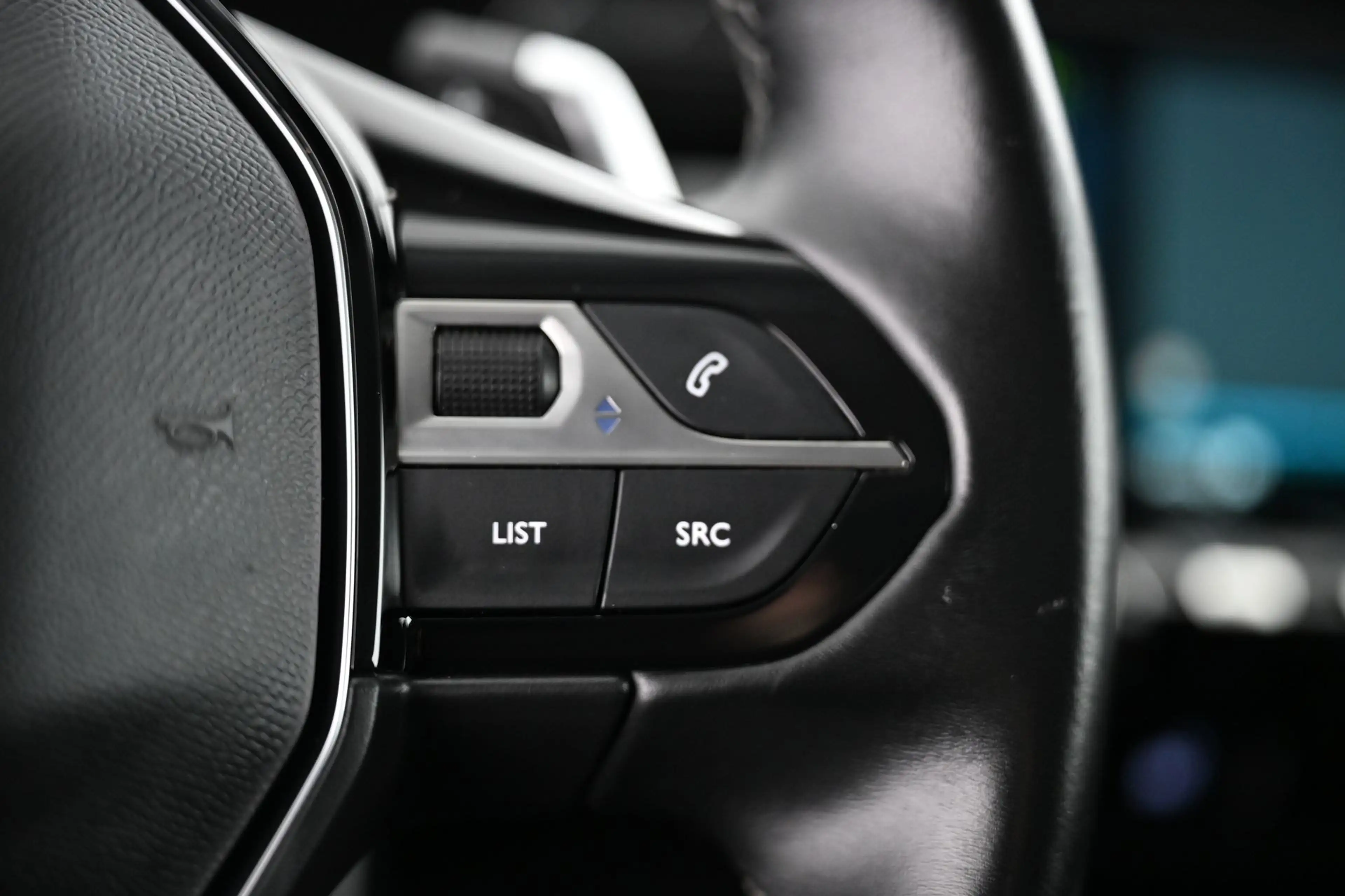 Peugeot 508 Hybrid 225 Allure Pack Puretech/El 225 EAT8 HA Pi — photo 23