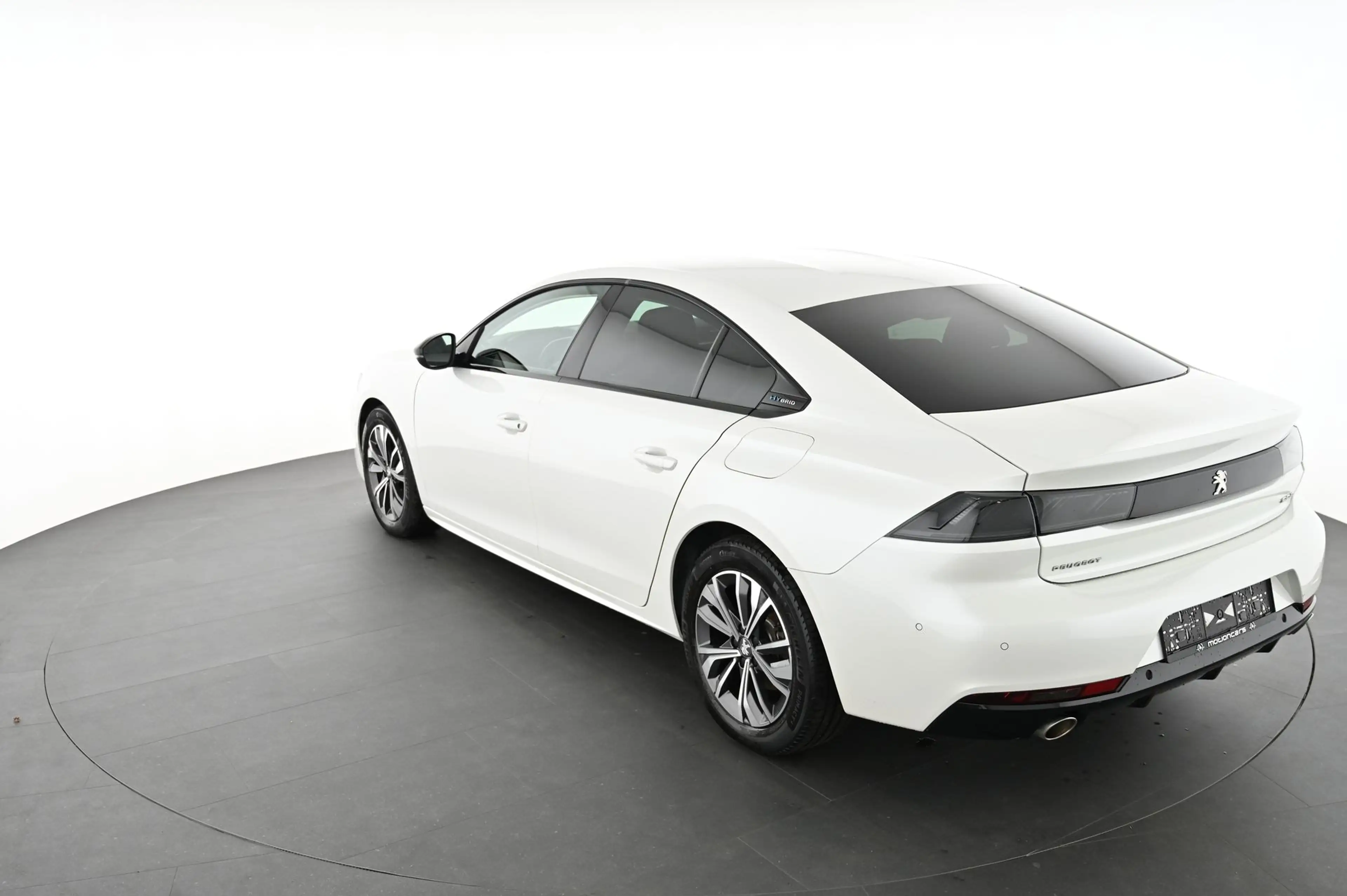 Peugeot 508 Hybrid 225 Allure Pack Puretech/El 225 EAT8 HA Pi — photo 9