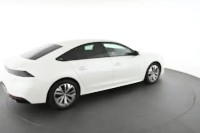 Peugeot 508 view 4