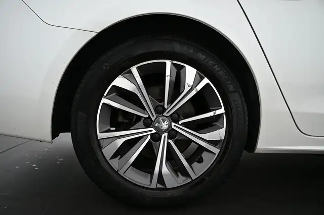 Peugeot 508 view 15
