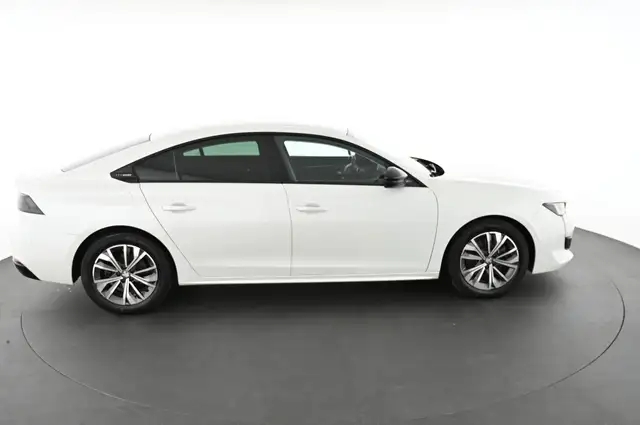 Peugeot 508 view 6