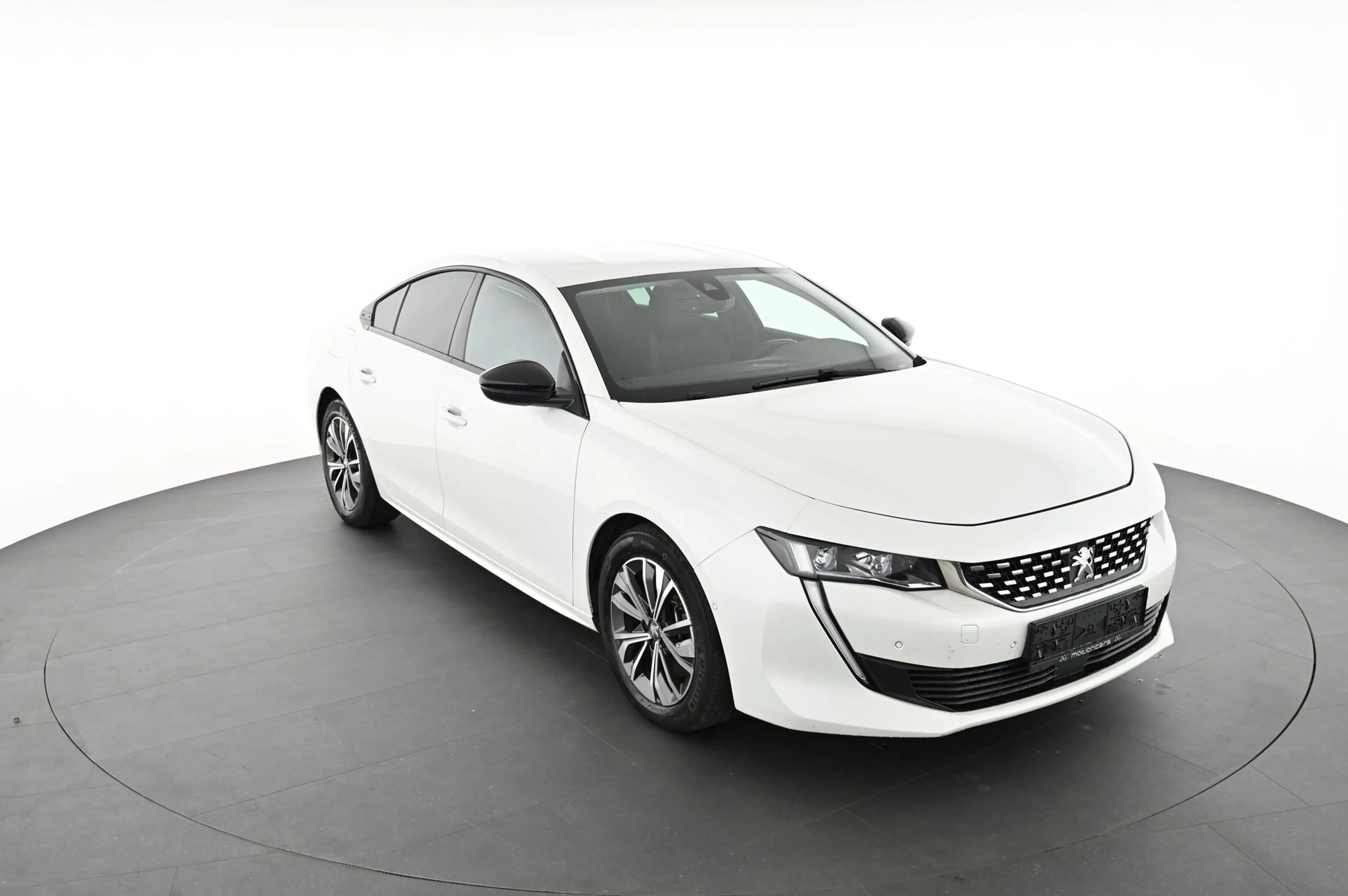 Peugeot 508 Hybrid 225 Allure Pack Puretech/El 225 EAT8 HA Pi — photo 10