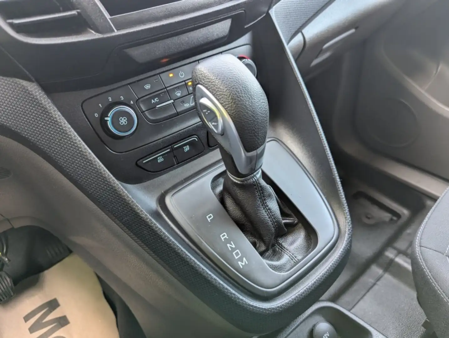 Ford Connect Comercial FT Van 1.5 TDCi EcoBlue S&S L1 2 Blanc - 1