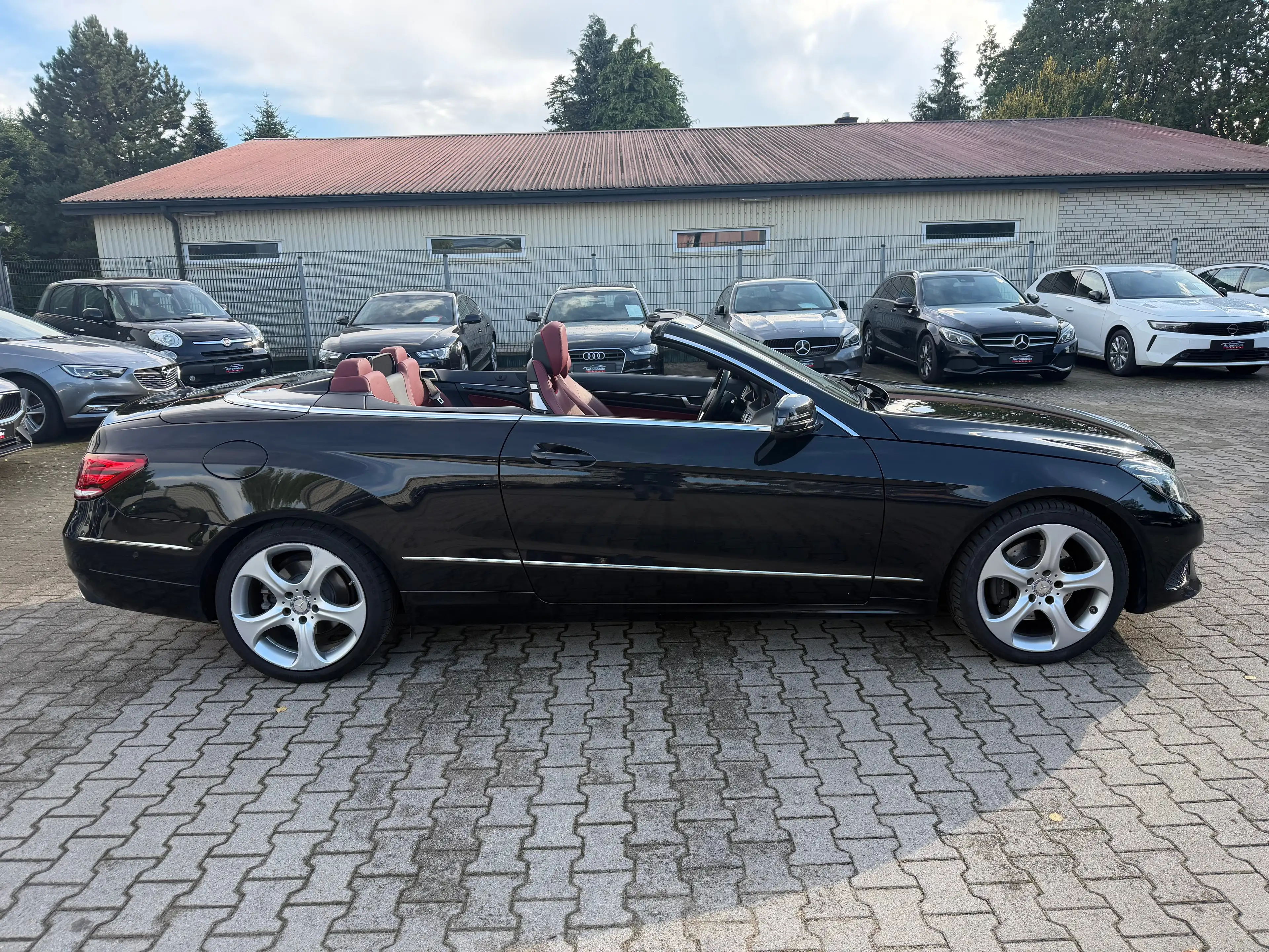 Mercedes-Benz E 250 d Cabrio BlueTec *Finanzierung möglich — photo 7