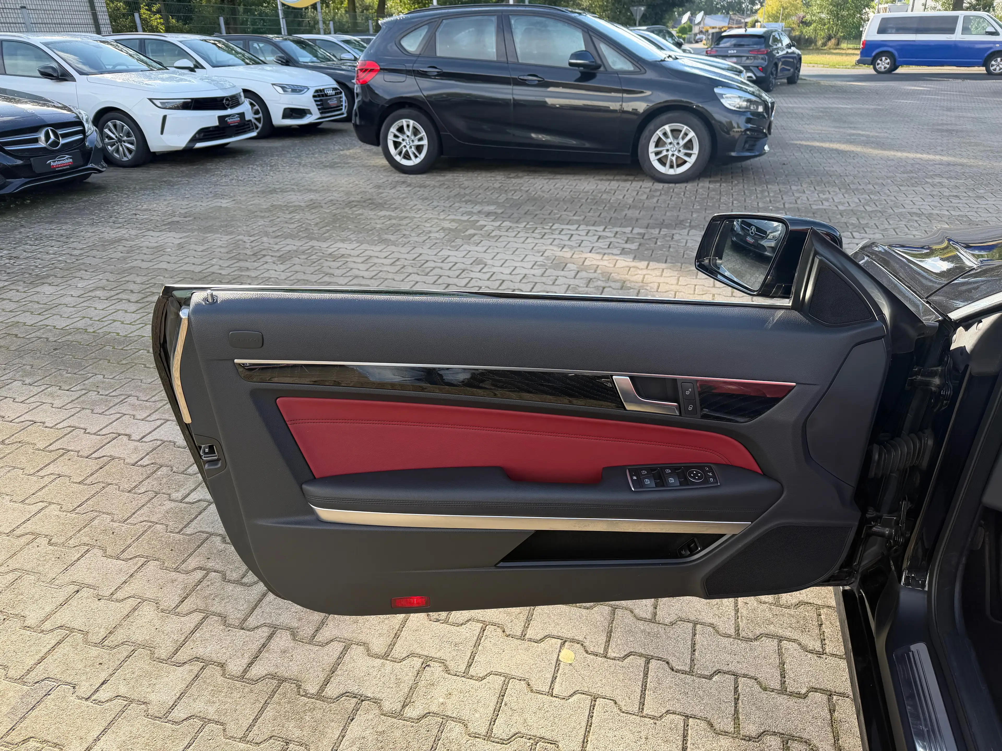 Mercedes-Benz E 250 d Cabrio BlueTec *Finanzierung möglich — photo 8