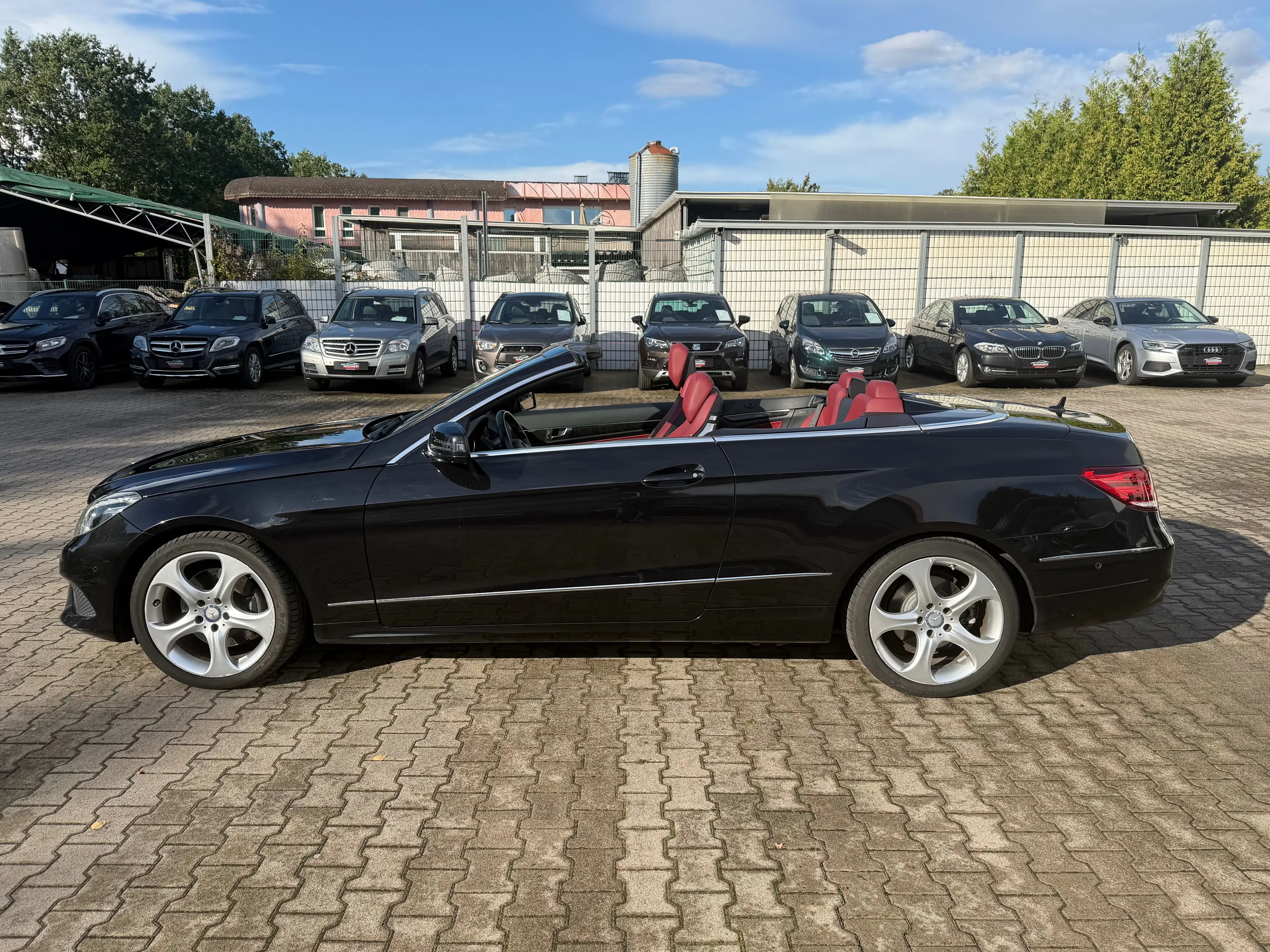 Mercedes-Benz E 250 d Cabrio BlueTec *Finanzierung möglich — photo 3