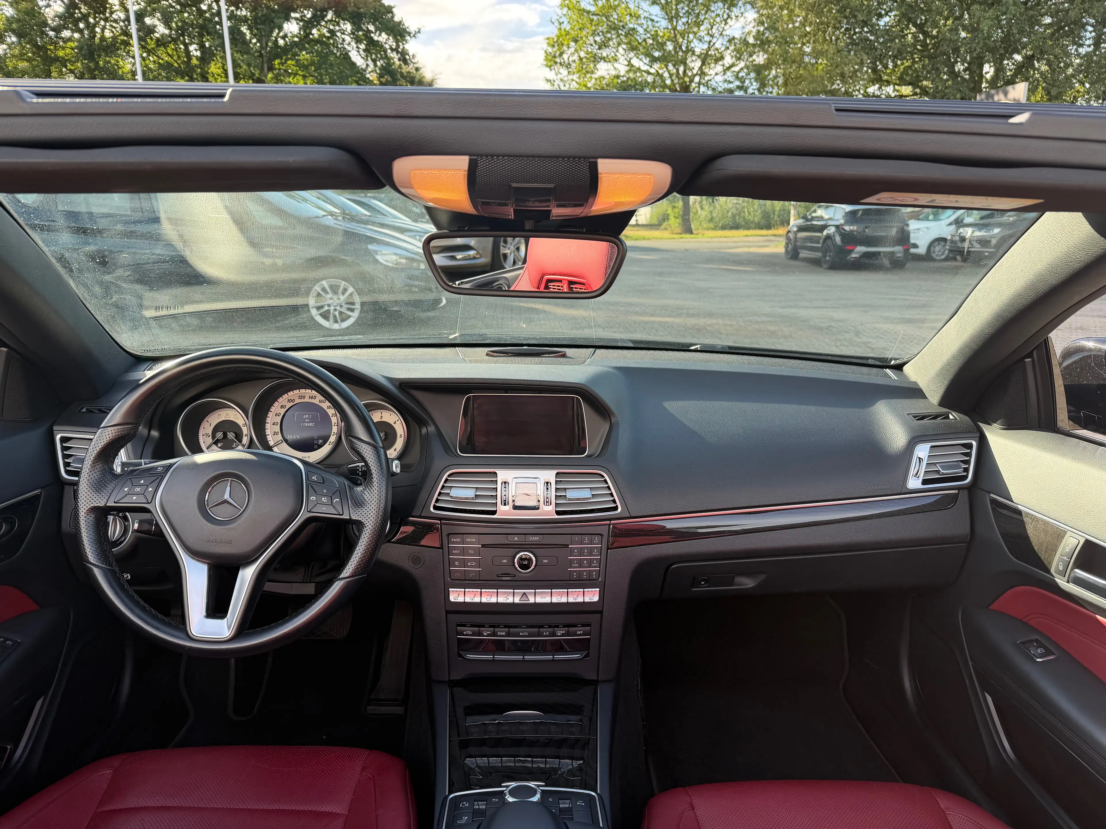 Mercedes-Benz E 250 d Cabrio BlueTec *Finanzierung möglich — photo 13