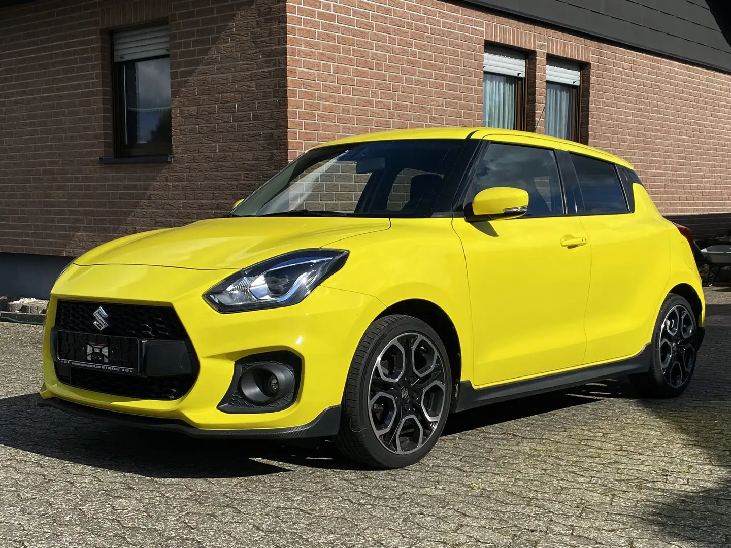 Suzuki Swift Sport - 1