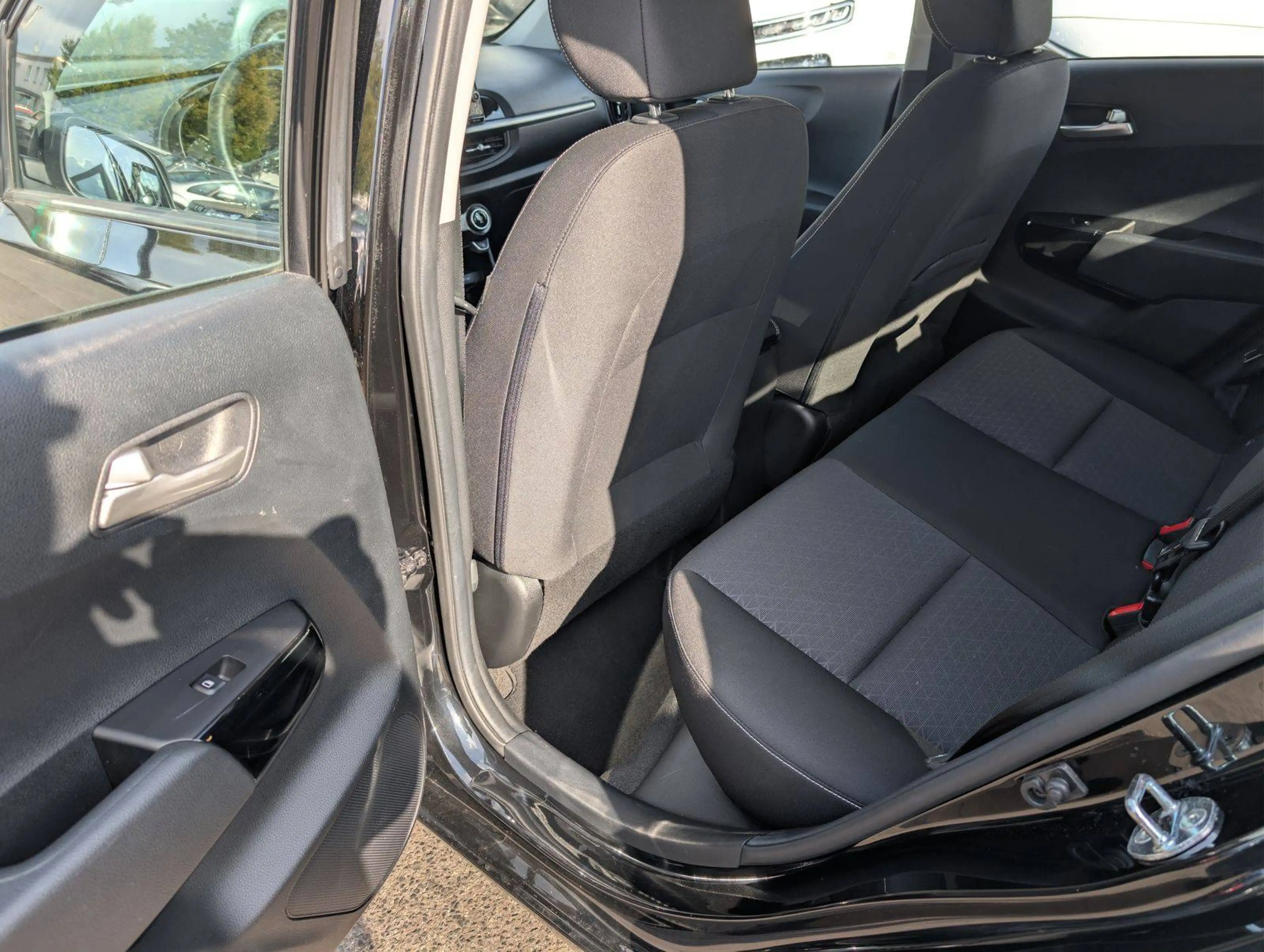 Kia Picanto Spirit Klimaaut/Navi+Cam/Automatik/Allwetterreif — photo 9