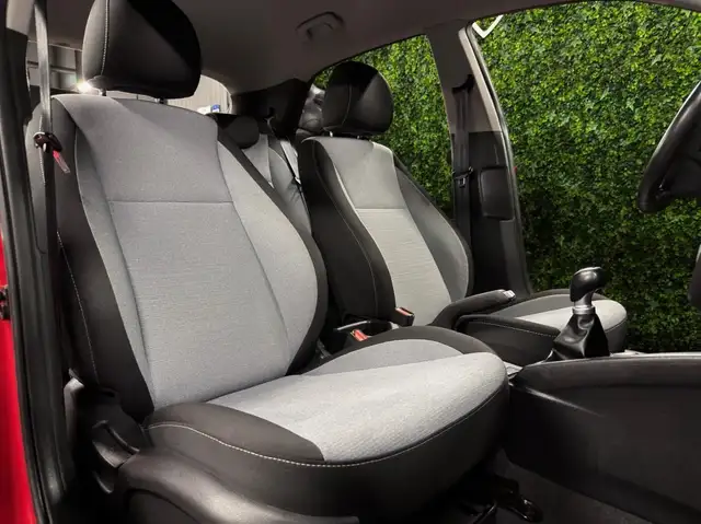 Hyundai I20 view 12