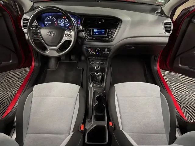 Hyundai I20 view 15
