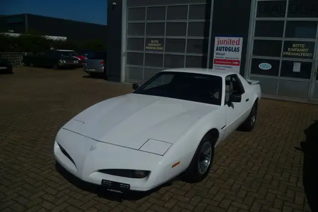Pontiac Firebird 5.0 Liter V8 TBI mit TÜV und H-Zul.