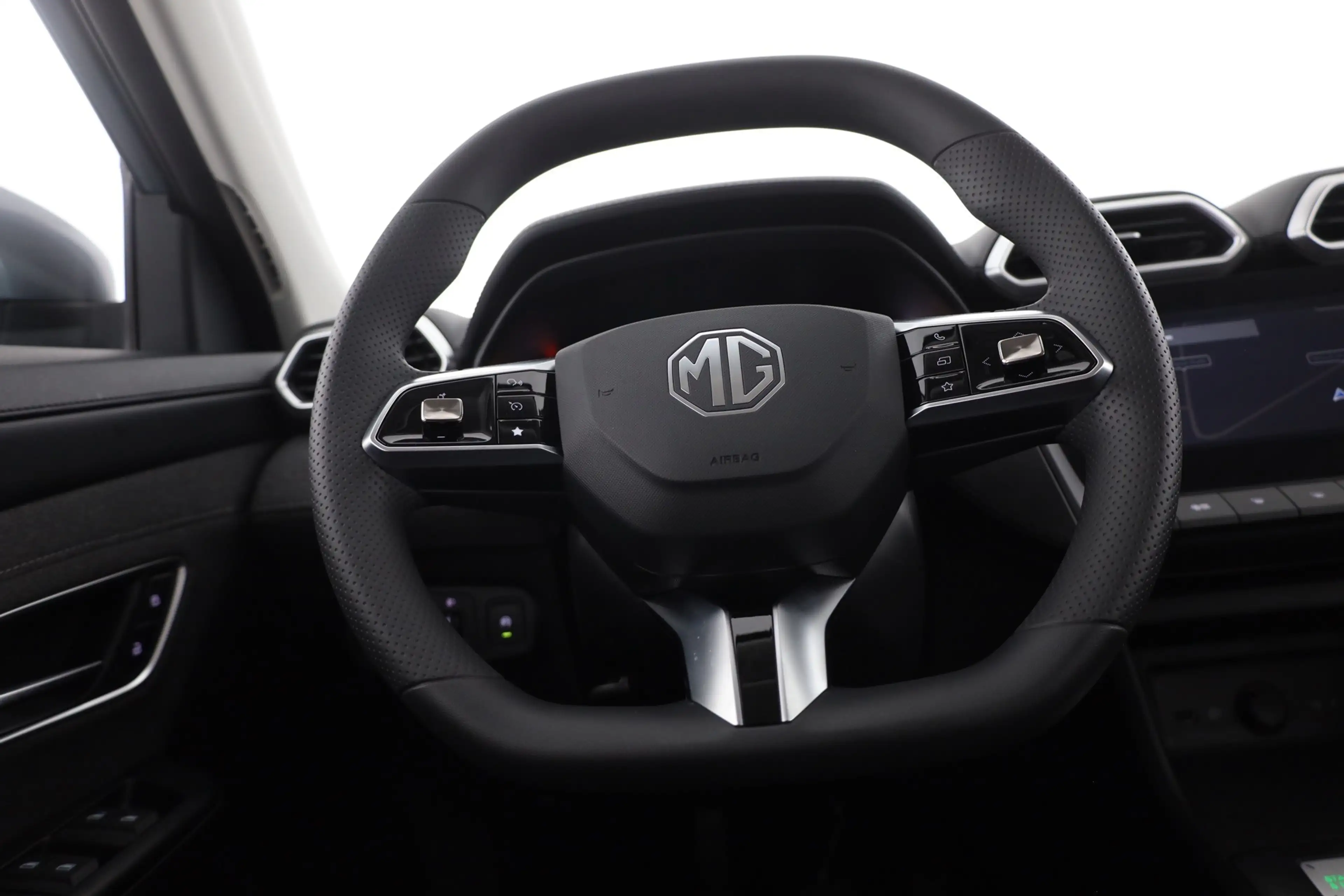 MG ZS 1.5 VTi Comfort Navi Kamera PDC Klima DAB — photo 15