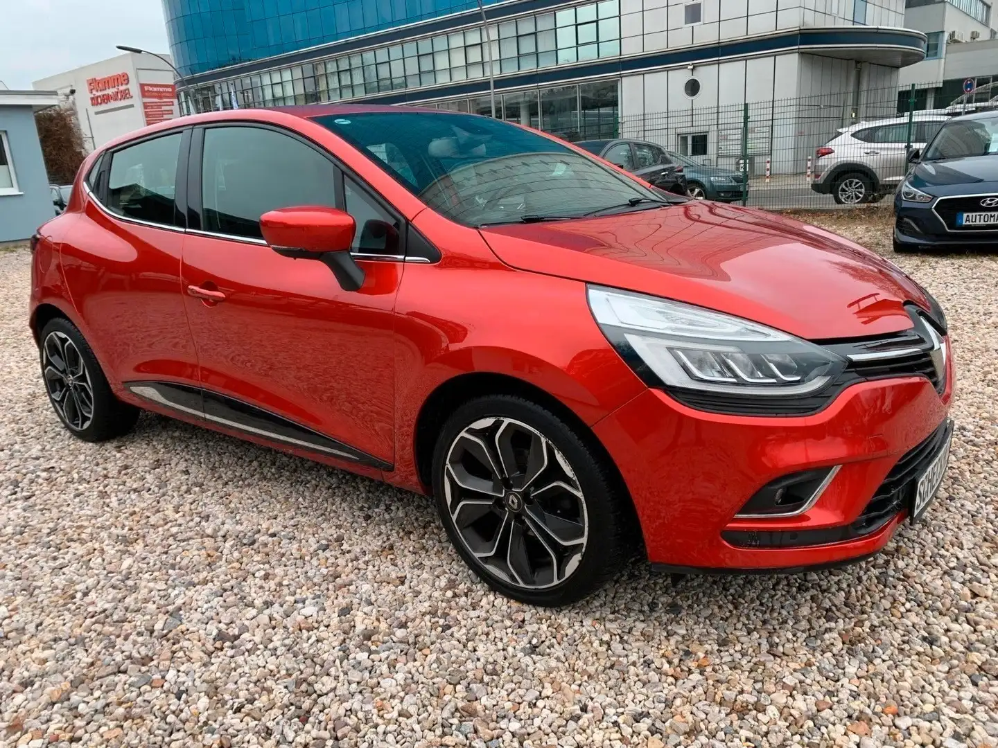 Renault Clio IV Intens *118 PS * sehr gepflegter Zustand Rouge - 1