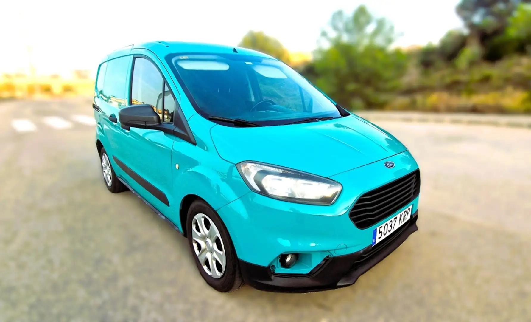 Ford Transit Courier Van 1.5TDCi Trend 95 Azul - 1
