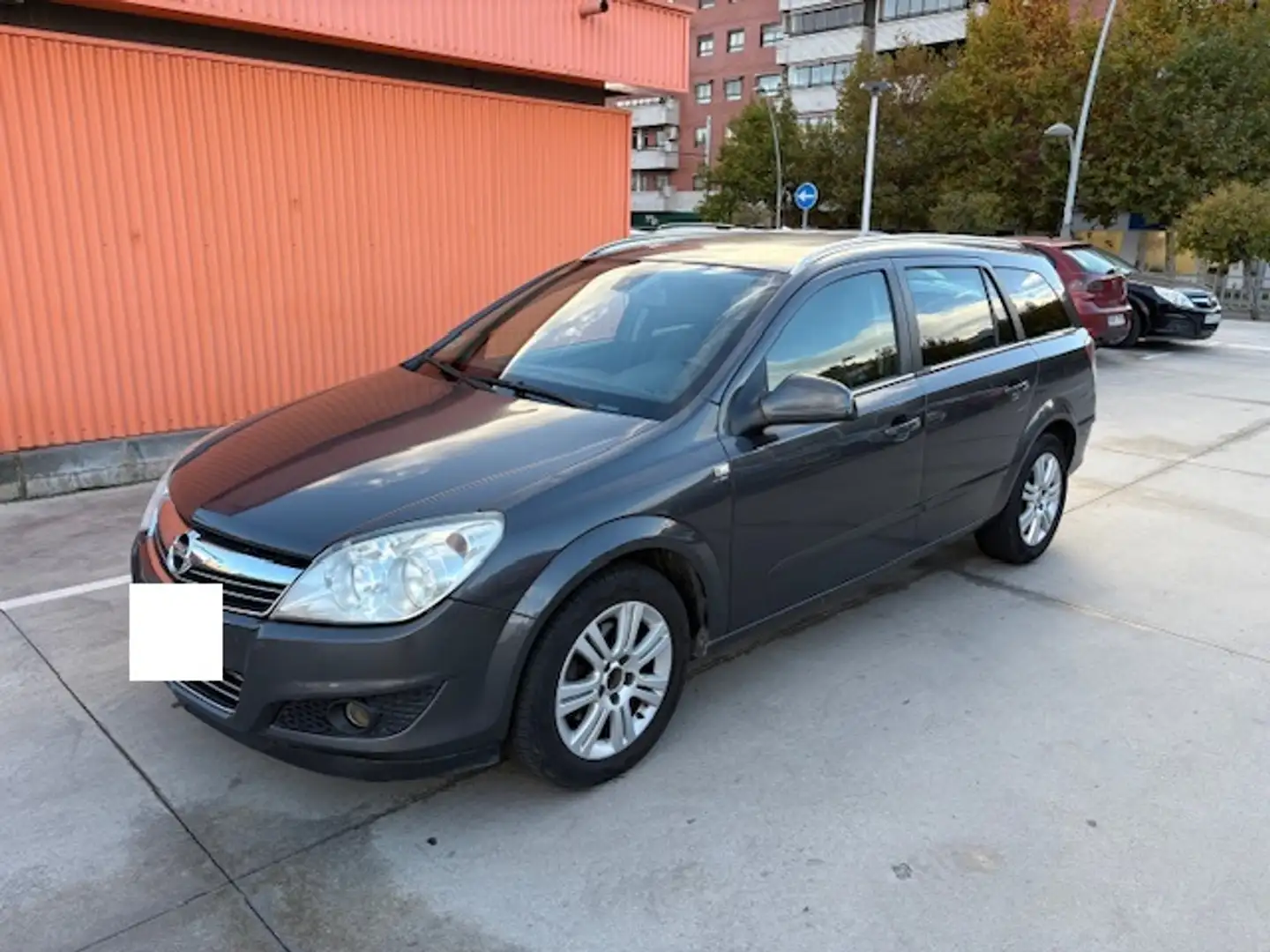 Opel Astra SW 1.7CDTi Edition 110 Negro - 1