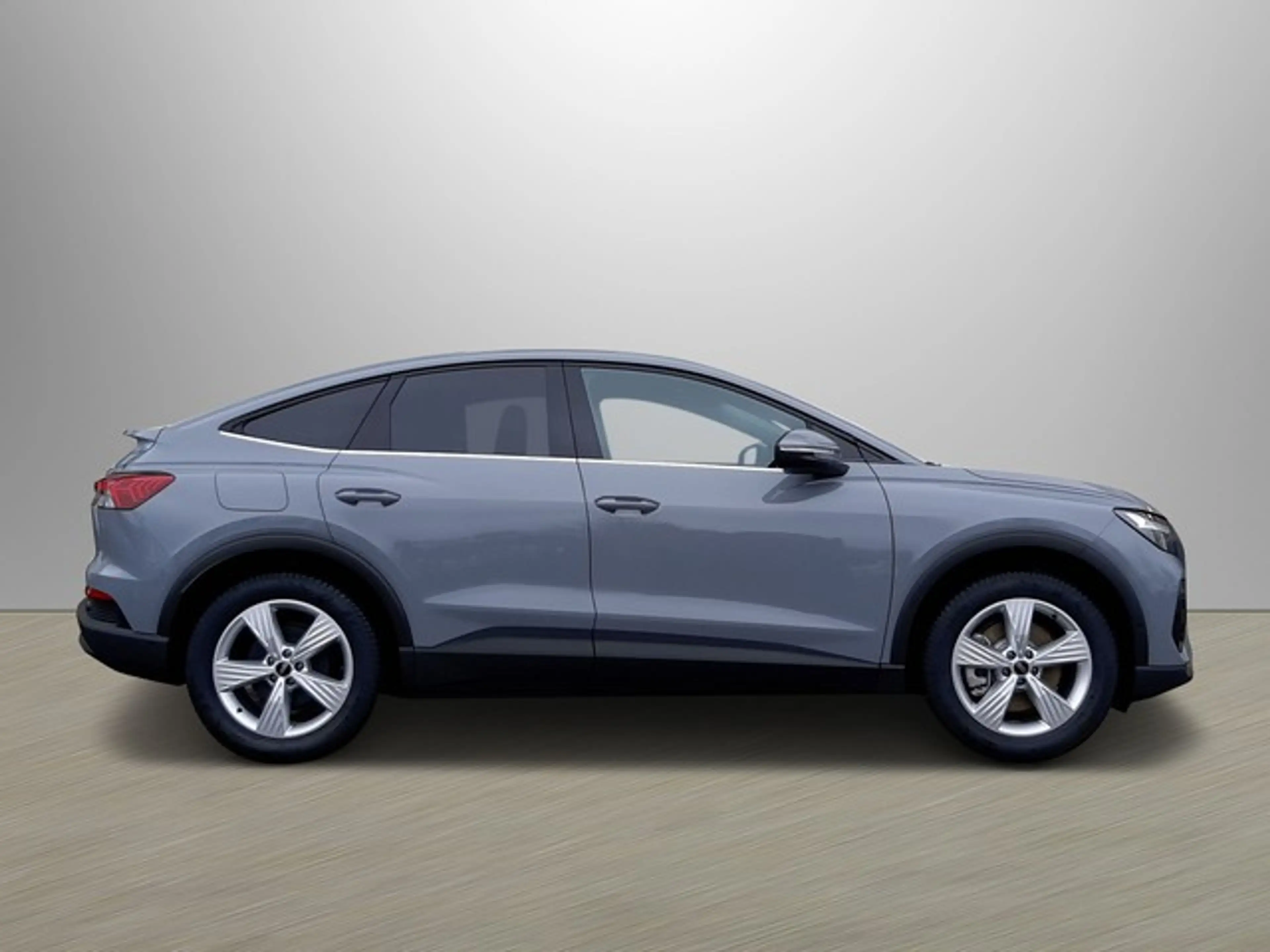 Audi Q4 e-tron Sportback 40 AHK Navi eleHeck Kamera — photo 4