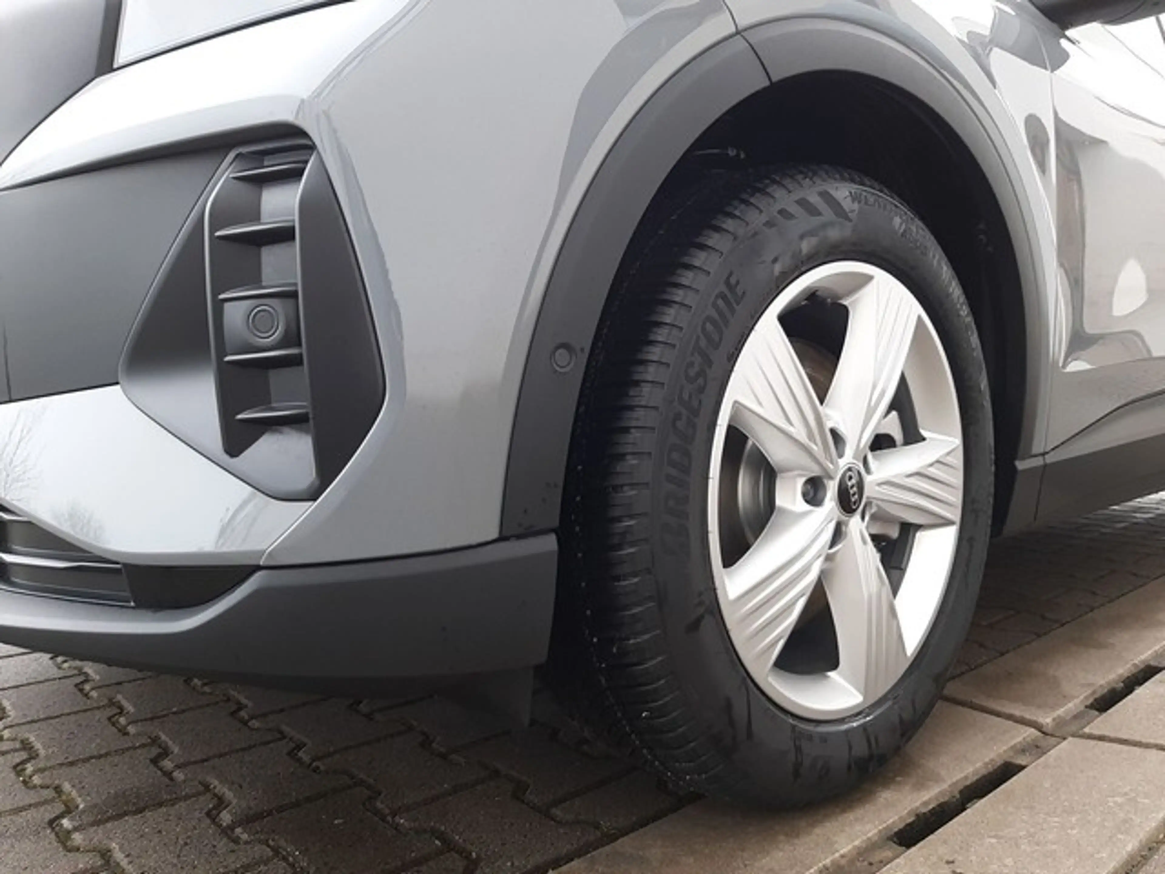 Audi Q4 e-tron Sportback 40 AHK Navi eleHeck Kamera — photo 6