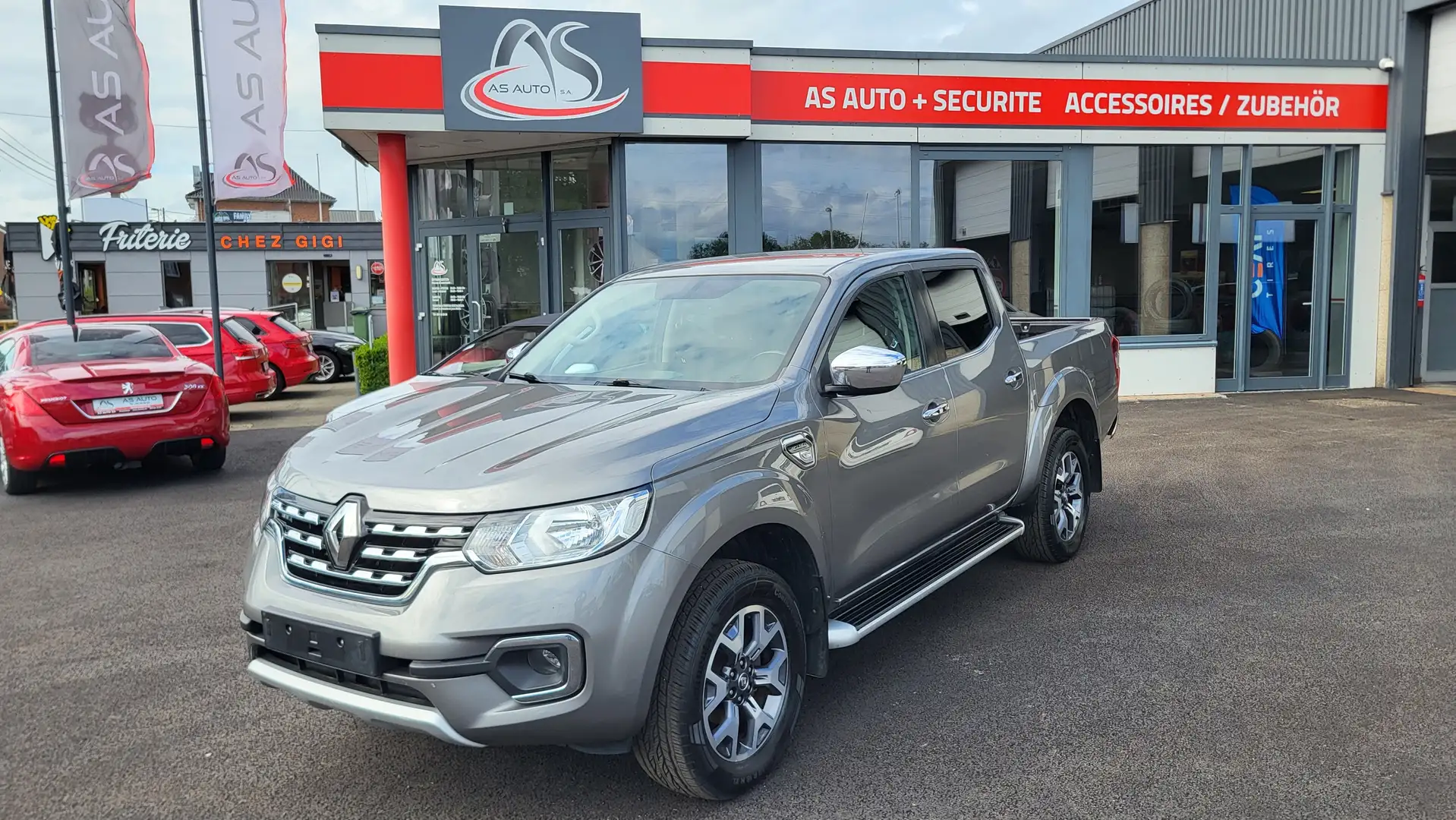 Renault Alaskan 2.3 DCi 163cv 6V Energy 4x4 Gris - 1