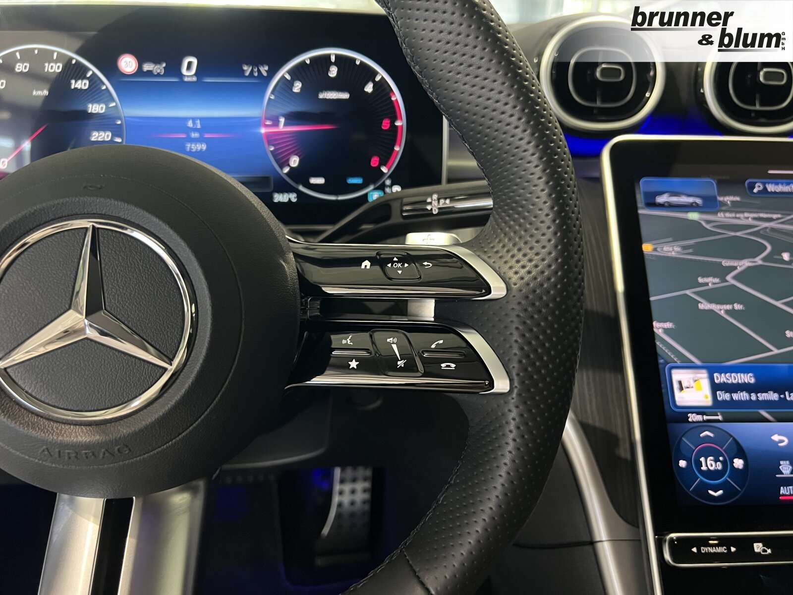 Mercedes-Benz C 220