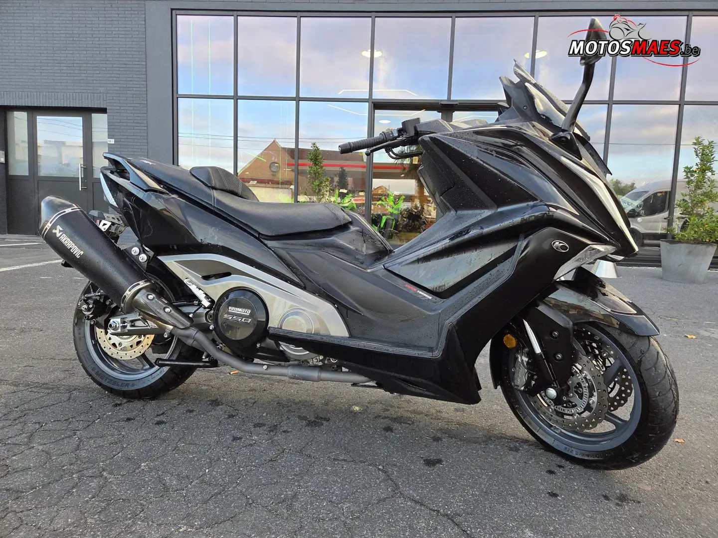 Kymco AK 550 Noir - 1