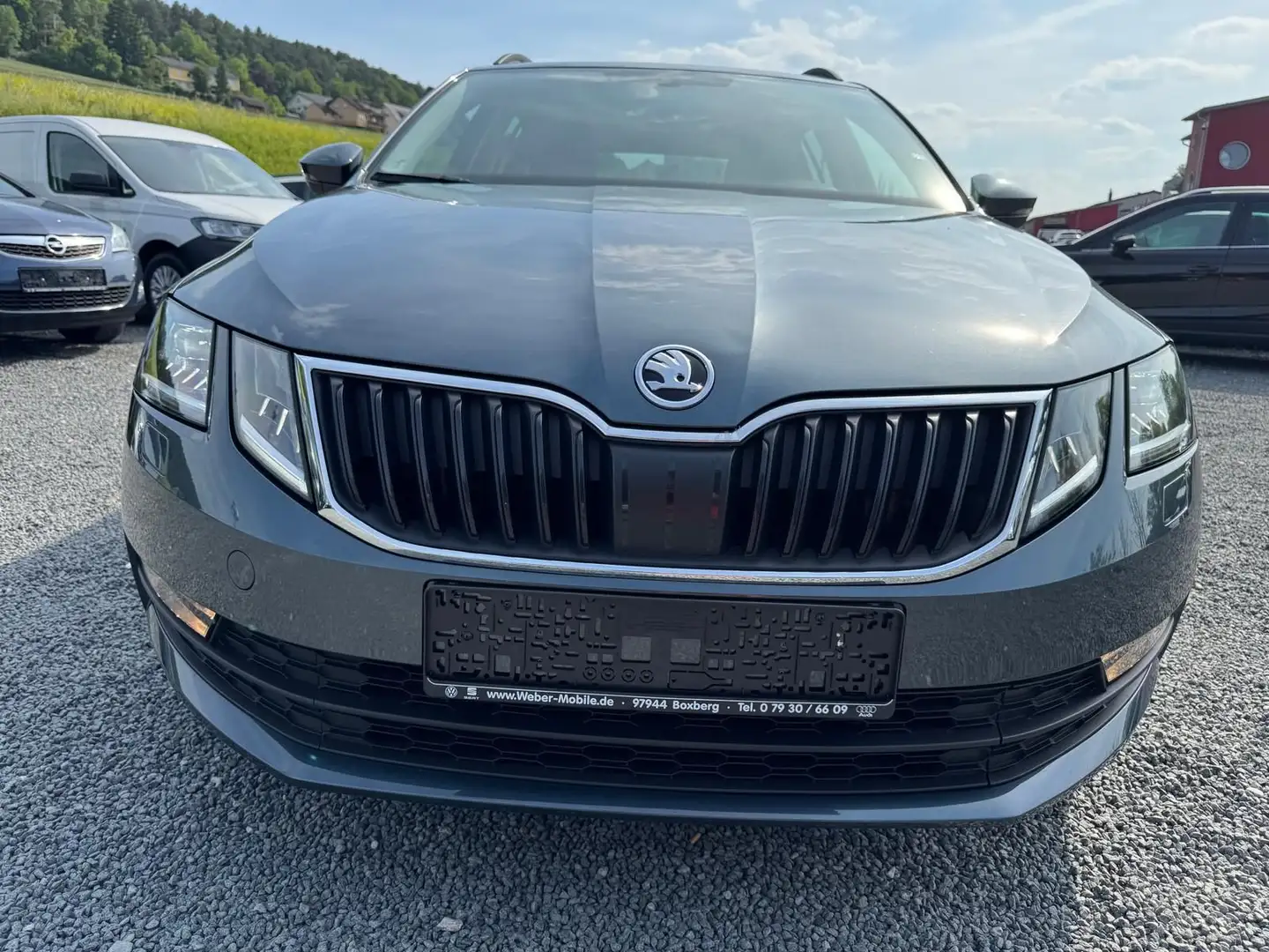 Skoda Octavia 2.0 TDI *DSG*SOLEIL*AHK-ABN*PDCHI*SHZ*AC Grey - 2