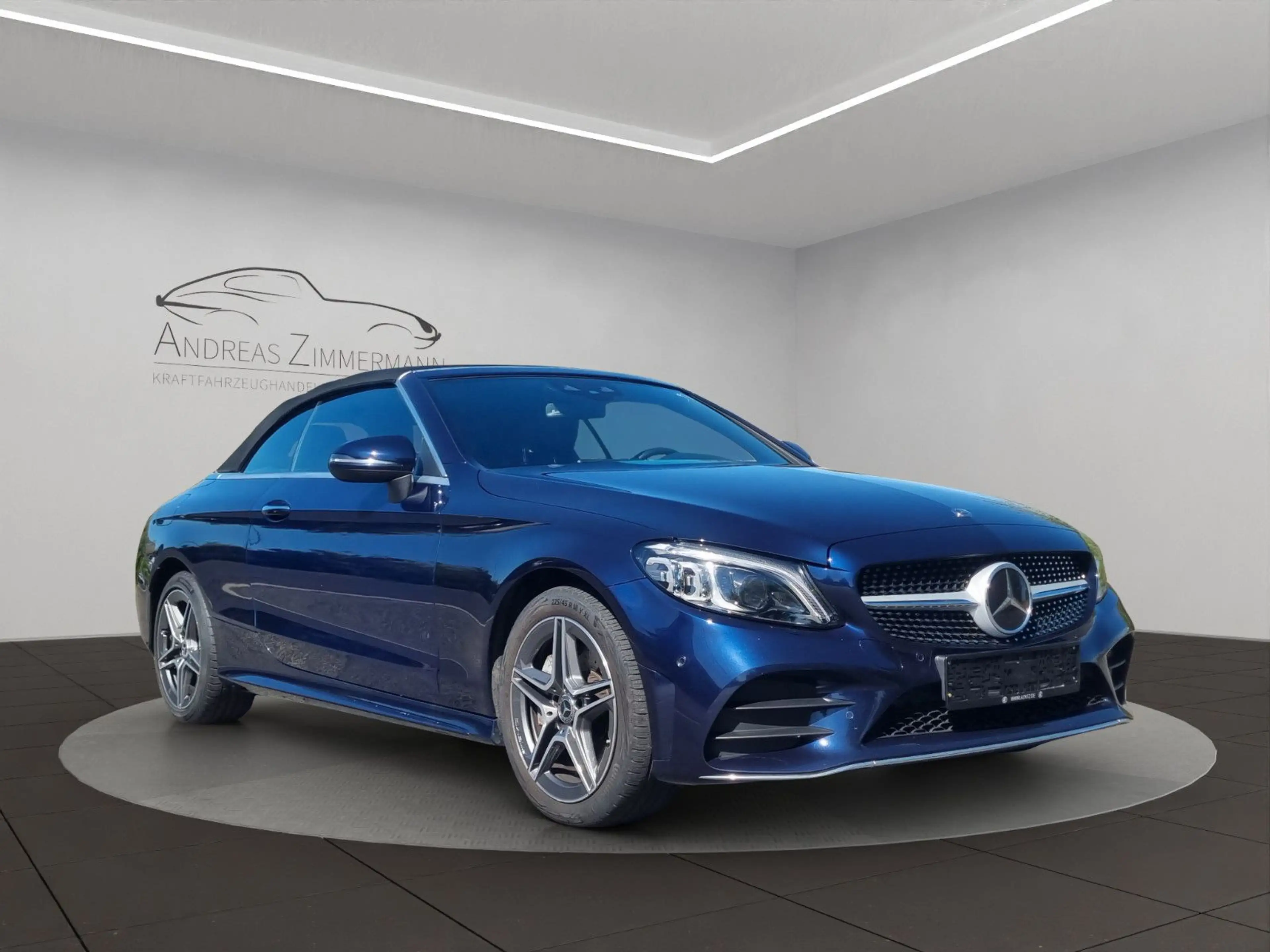 Mercedes-Benz C 400 4Matic Cabrio AMG-LINE — photo 2
