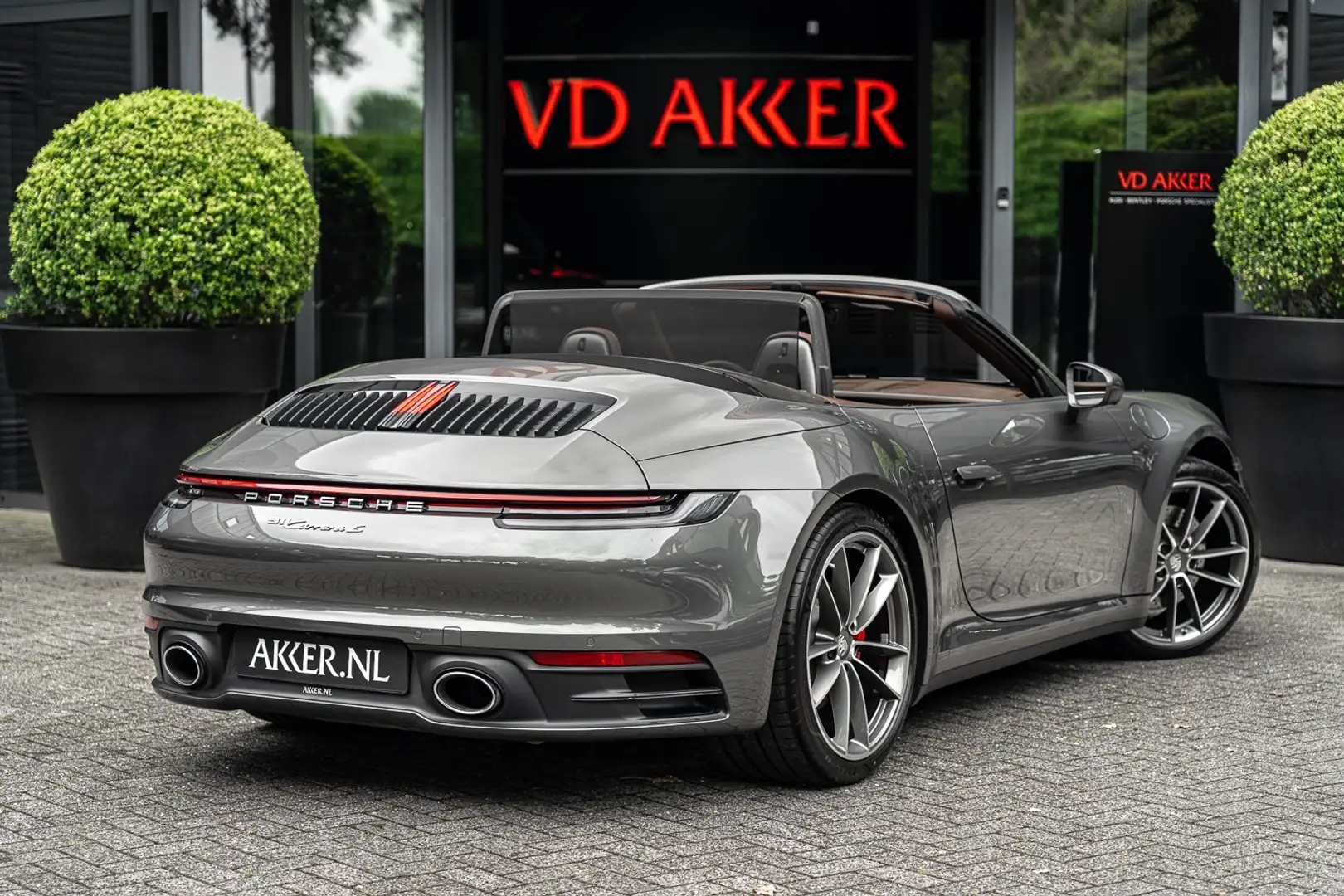 Porsche Sonstige 911 Carrera S Cabriolet | Club Leder | ACC | 360° Came Grau - 2