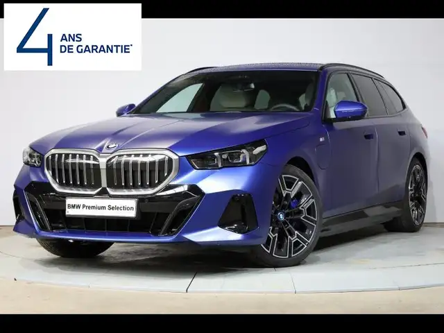 BMW 550 e xDrive Touring Kit M Sport BMW Individual Frozen