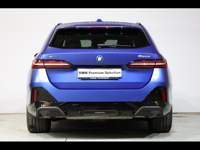 BMW 550 e xDrive Touring Kit M Sport — photo 4
