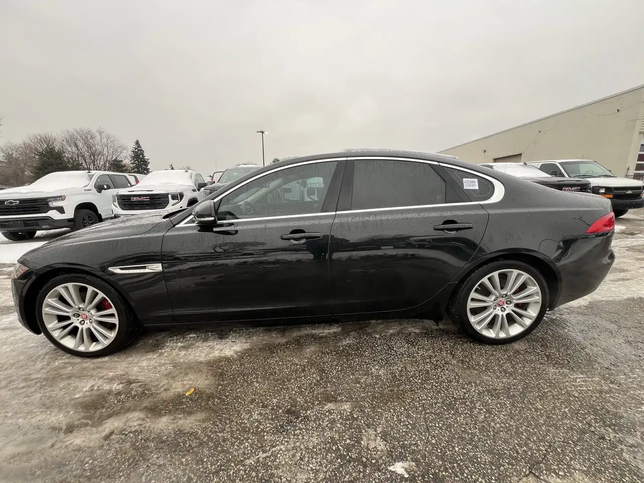 Jaguar XF снимка Jaguar XF