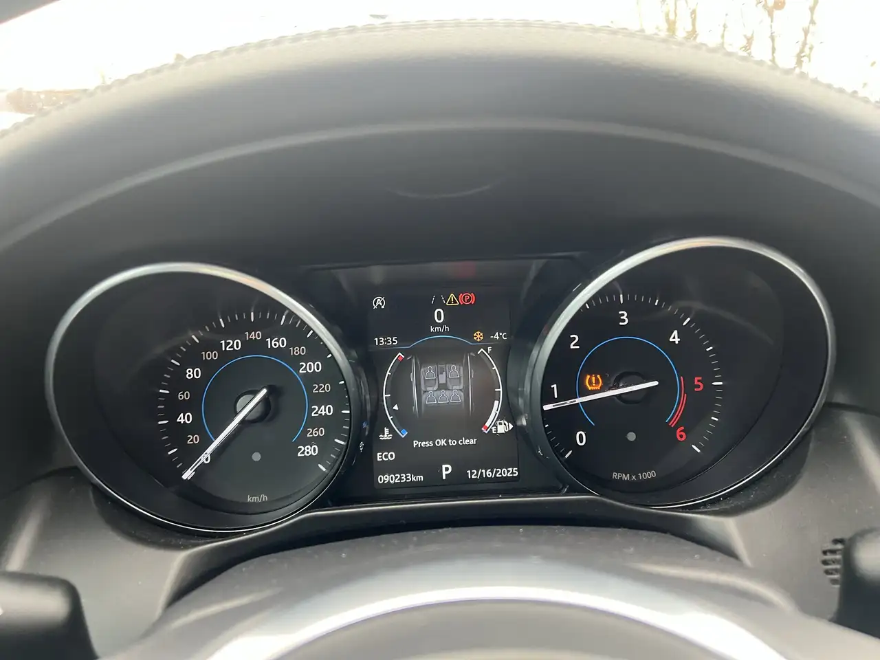 Jaguar XF снимка Jaguar XF