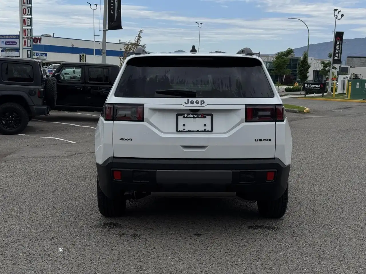 Jeep Cherokee снимка Jeep Cherokee