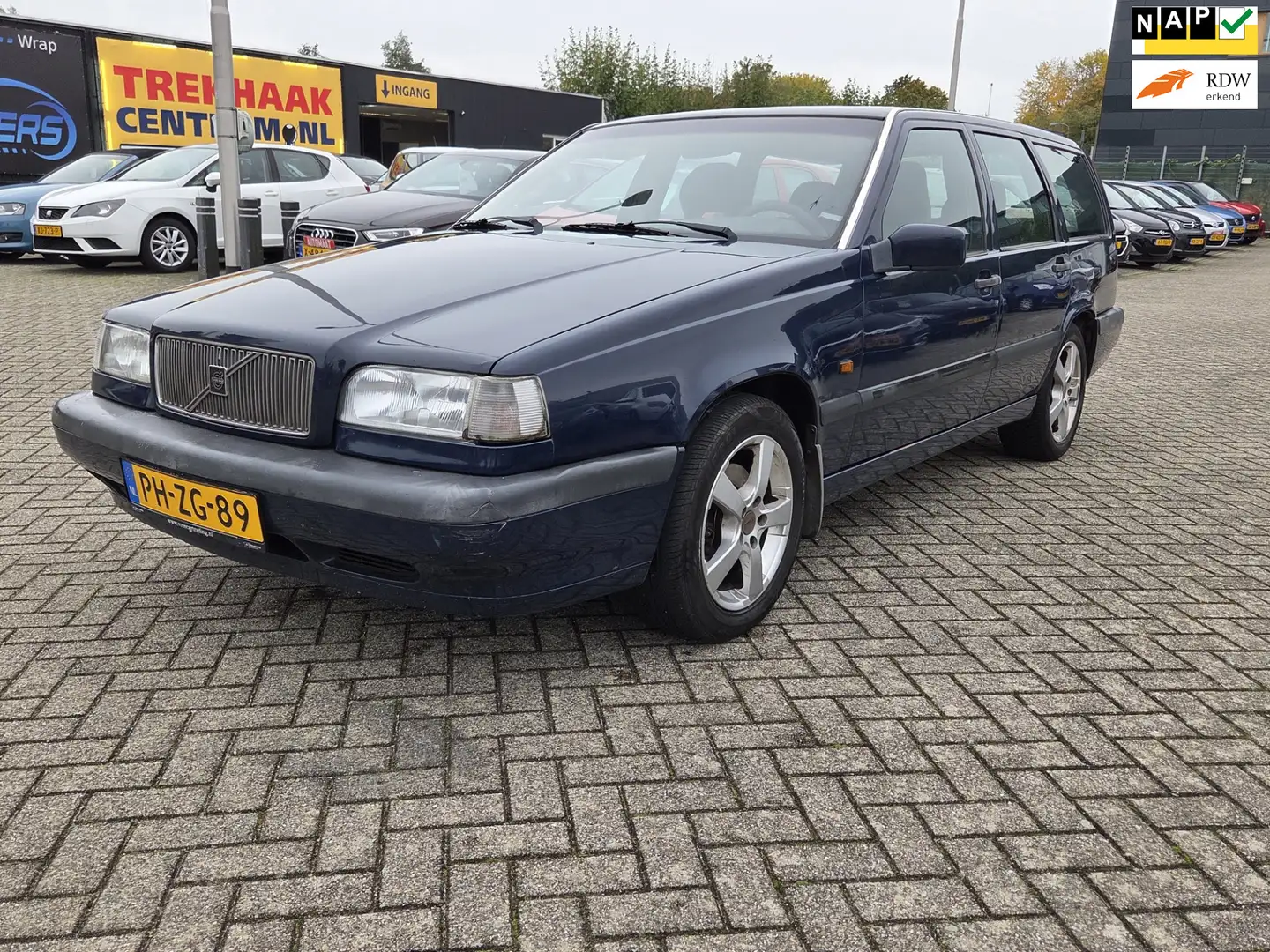 Volvo 850 2.5 Holiday Blauw - 1